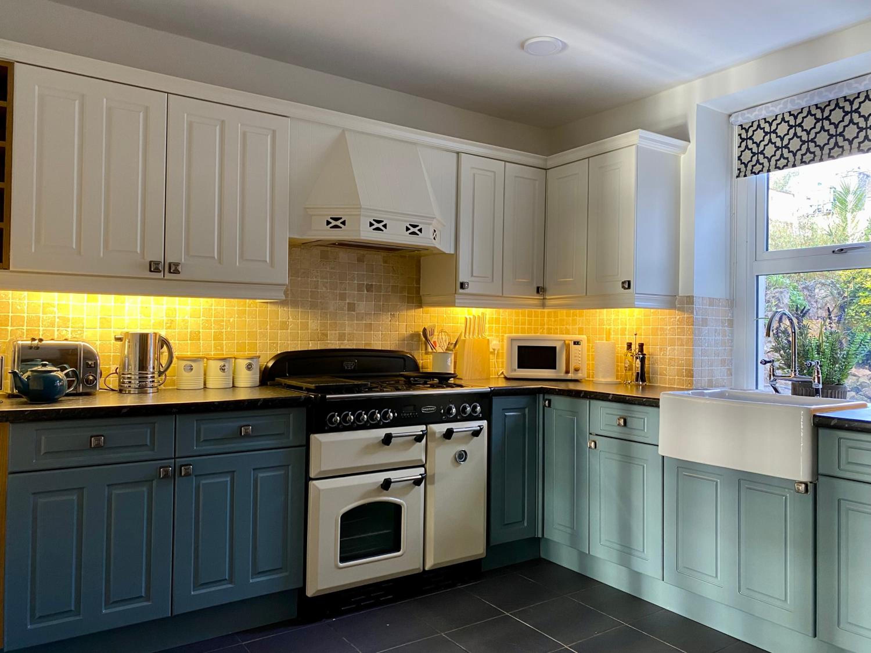 Llandudno Boutique style seaside retreat with stunning views view 2