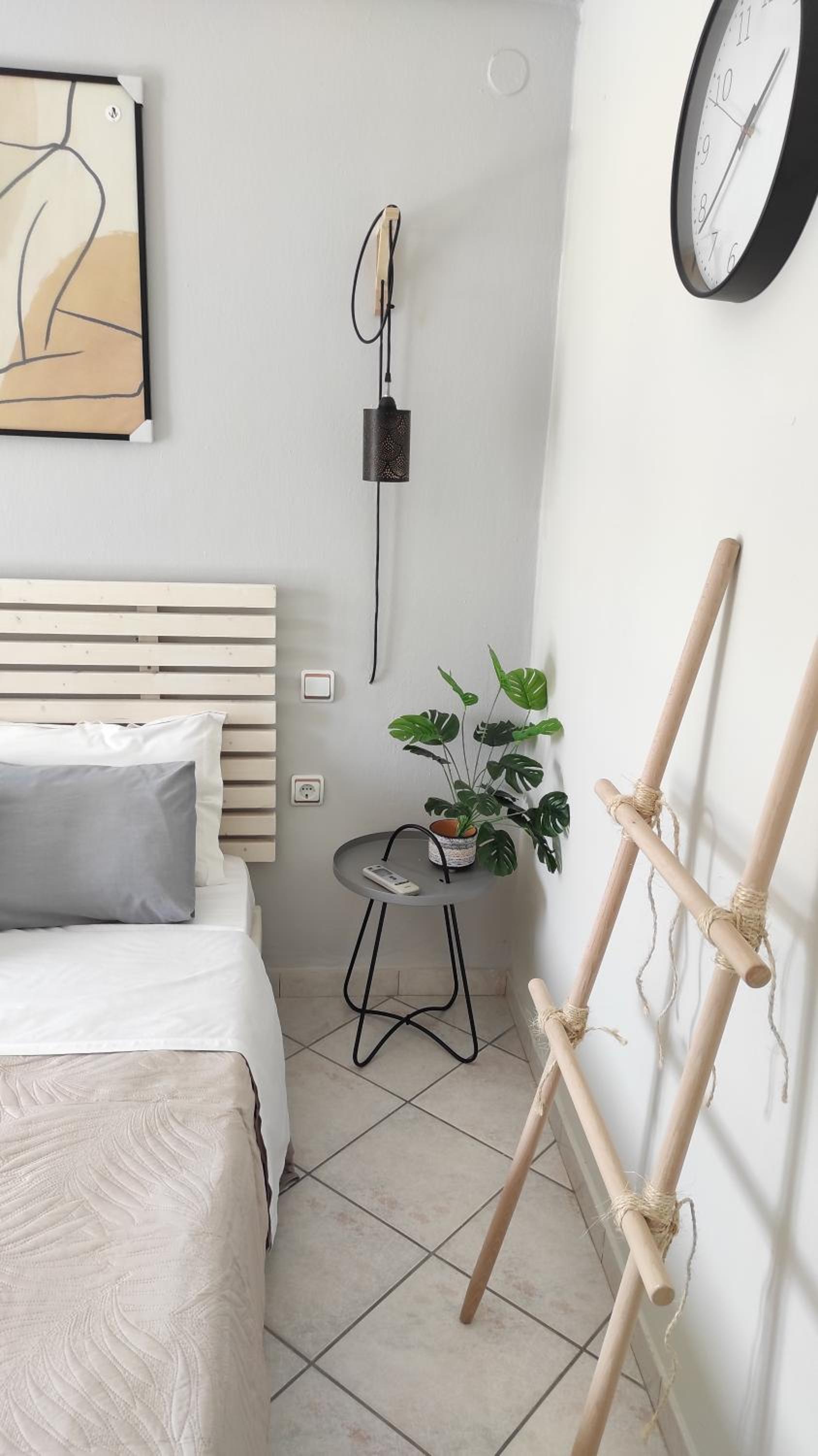 Boho Studios Liapades - Near restaurants, bus and beaches view 3