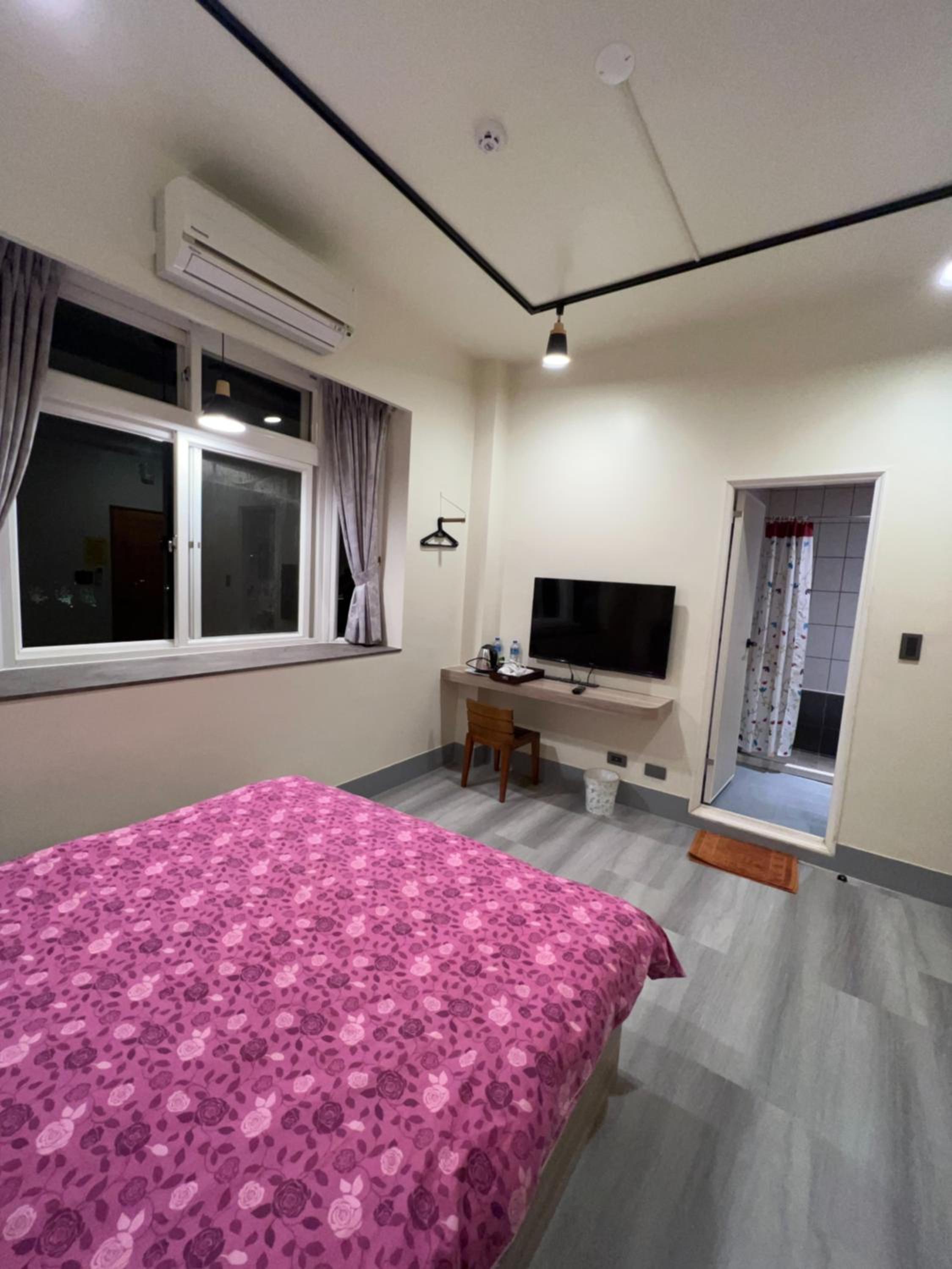 Nantou Xitou Riverside Homestay B&B