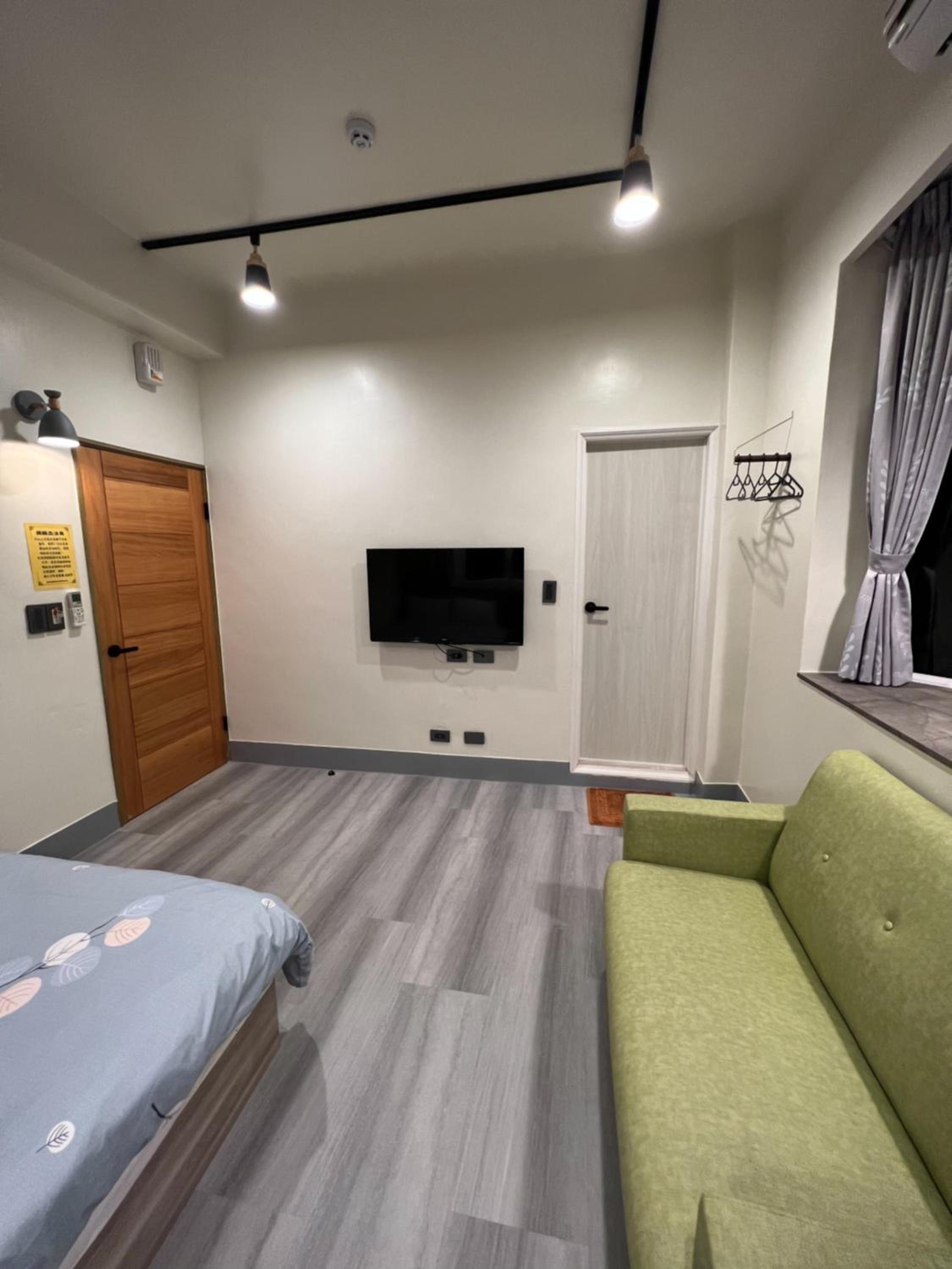 Nantou Xitou Riverside Homestay B&B