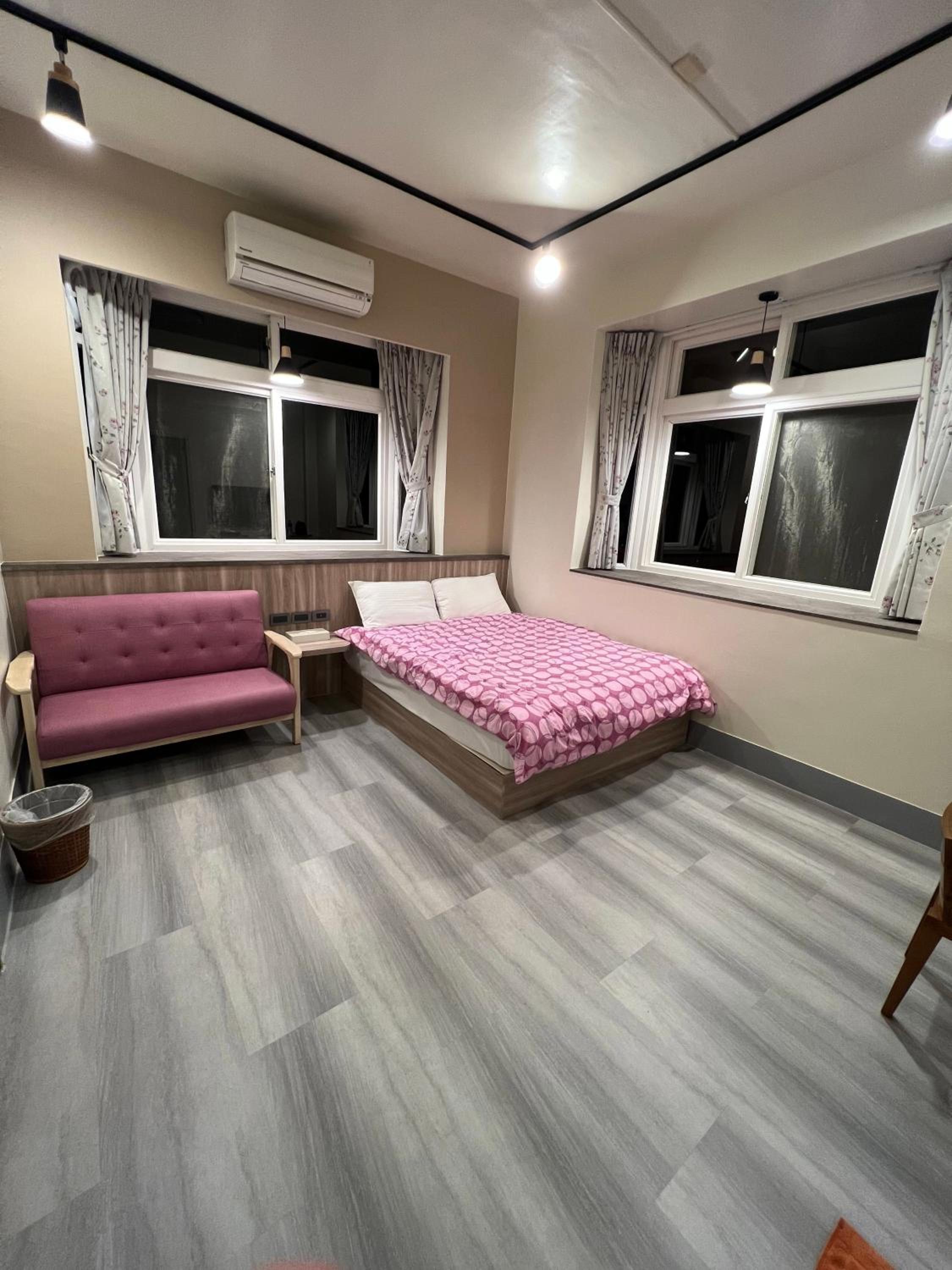 Nantou Xitou Riverside Homestay B&B