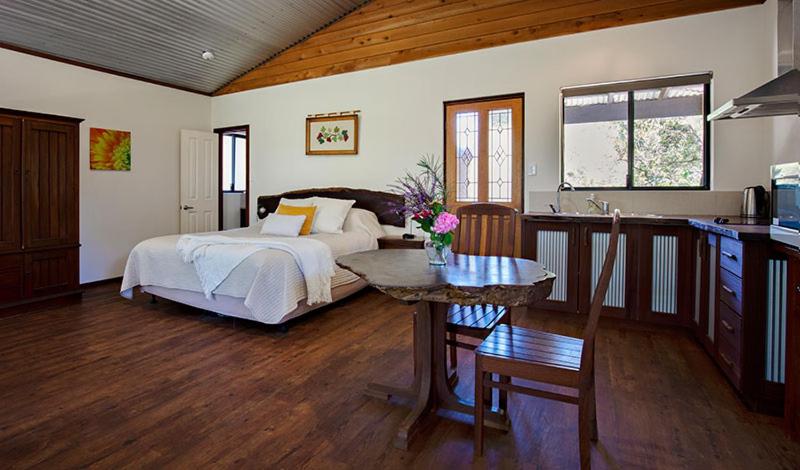 SilverSprings Spa Retreat Pet Friendly Cottages and Glampings