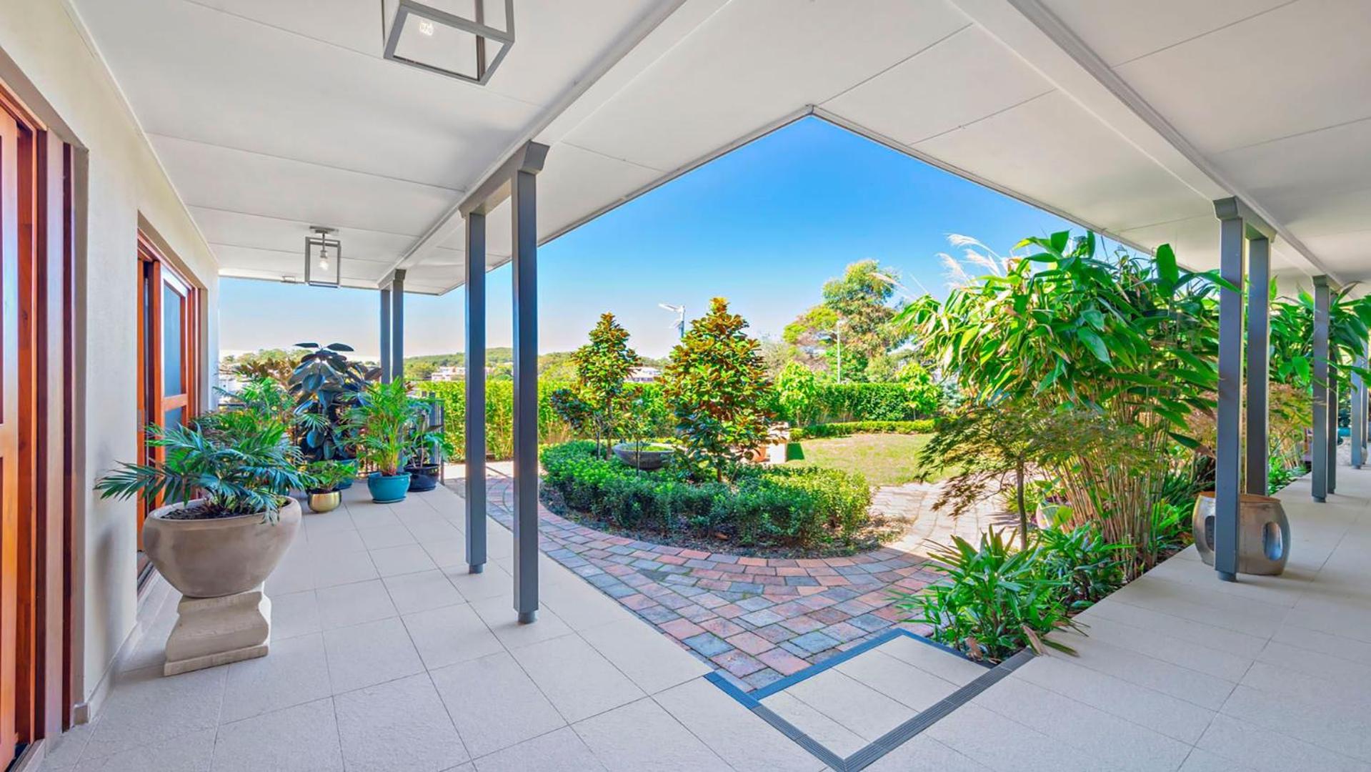 Nelson Bay CBD Oasis 13 Government Rd