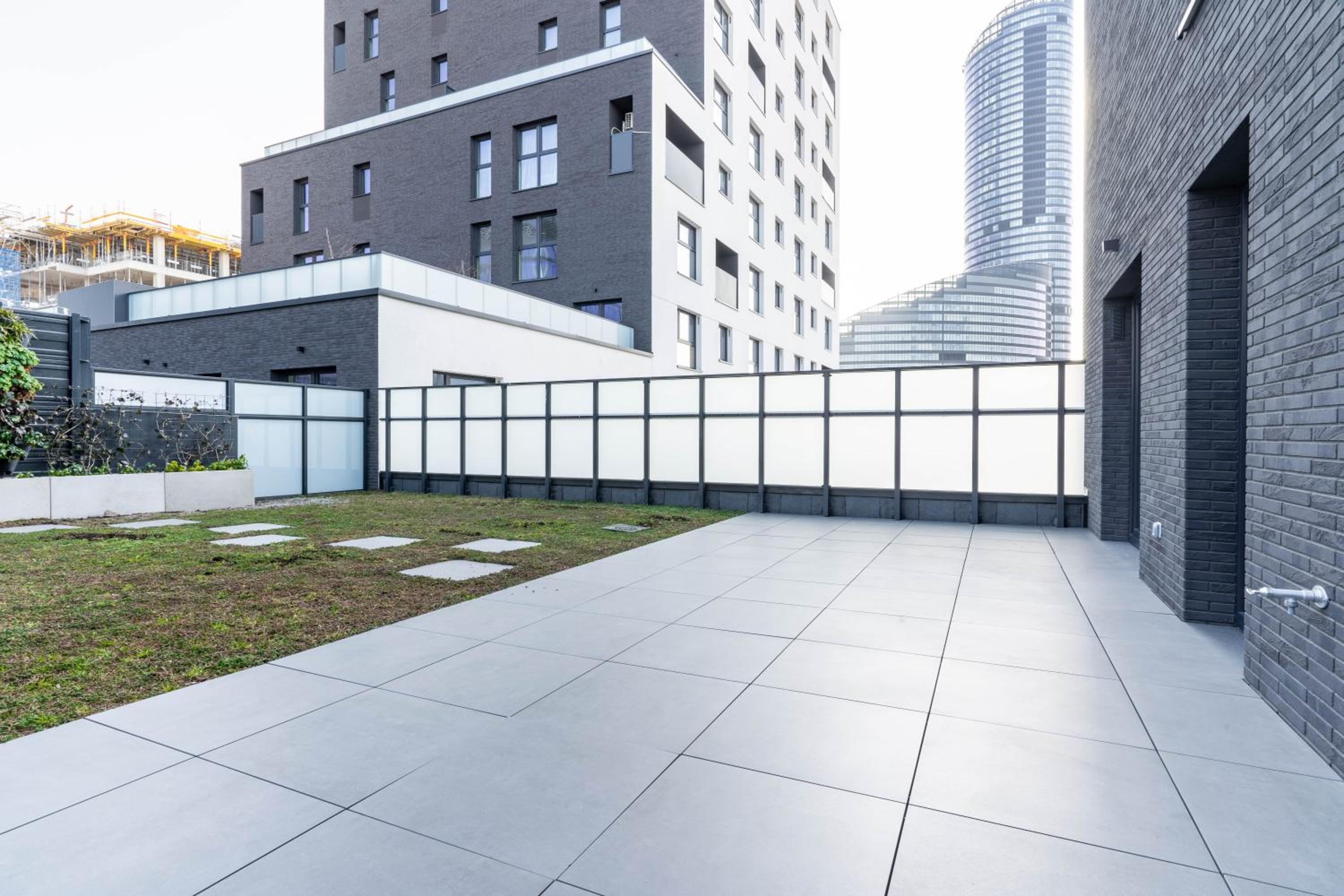 Photo 143