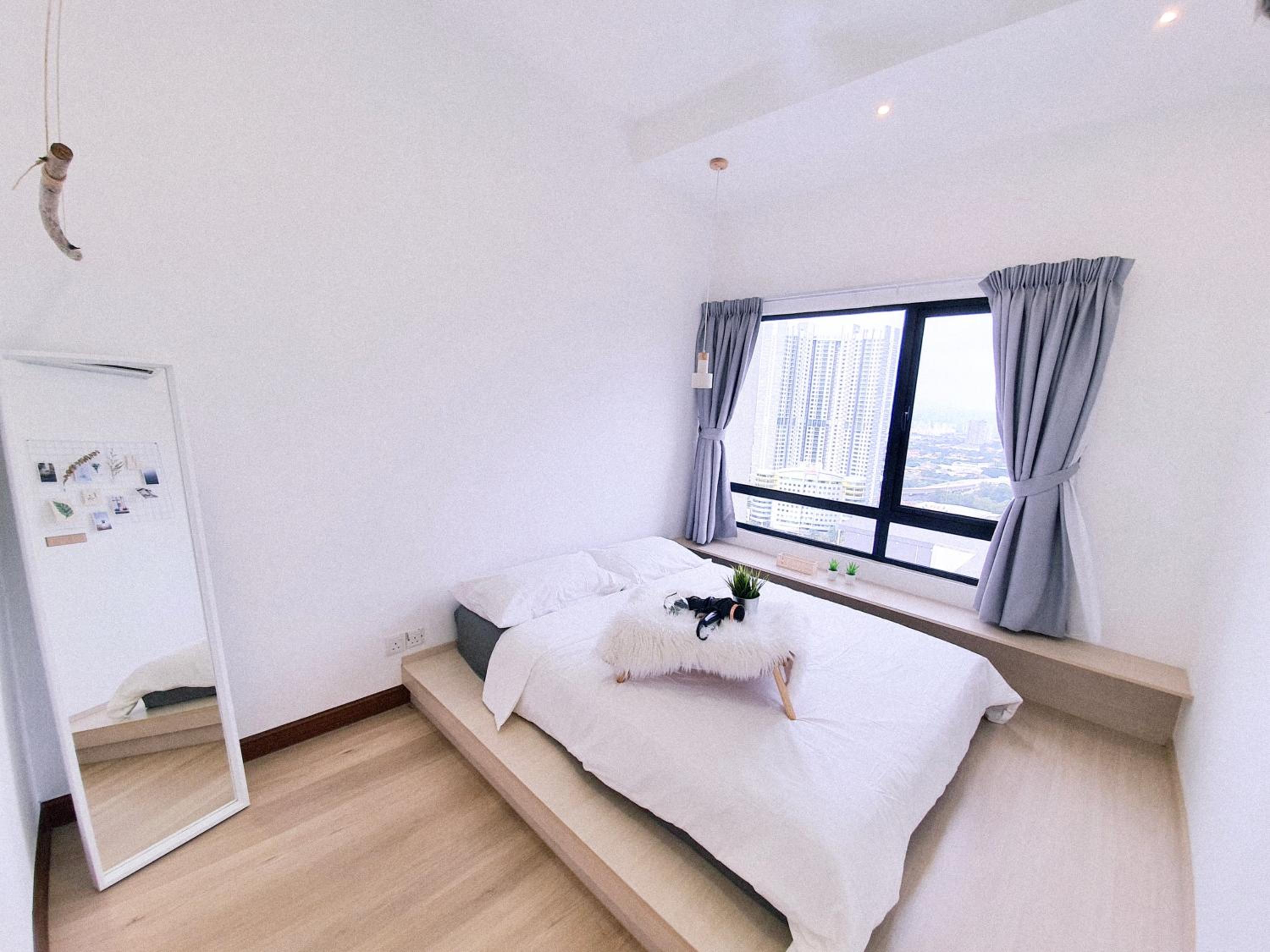Cozy 2 bedrooms 4 pax Menjalara Near Desa Park City