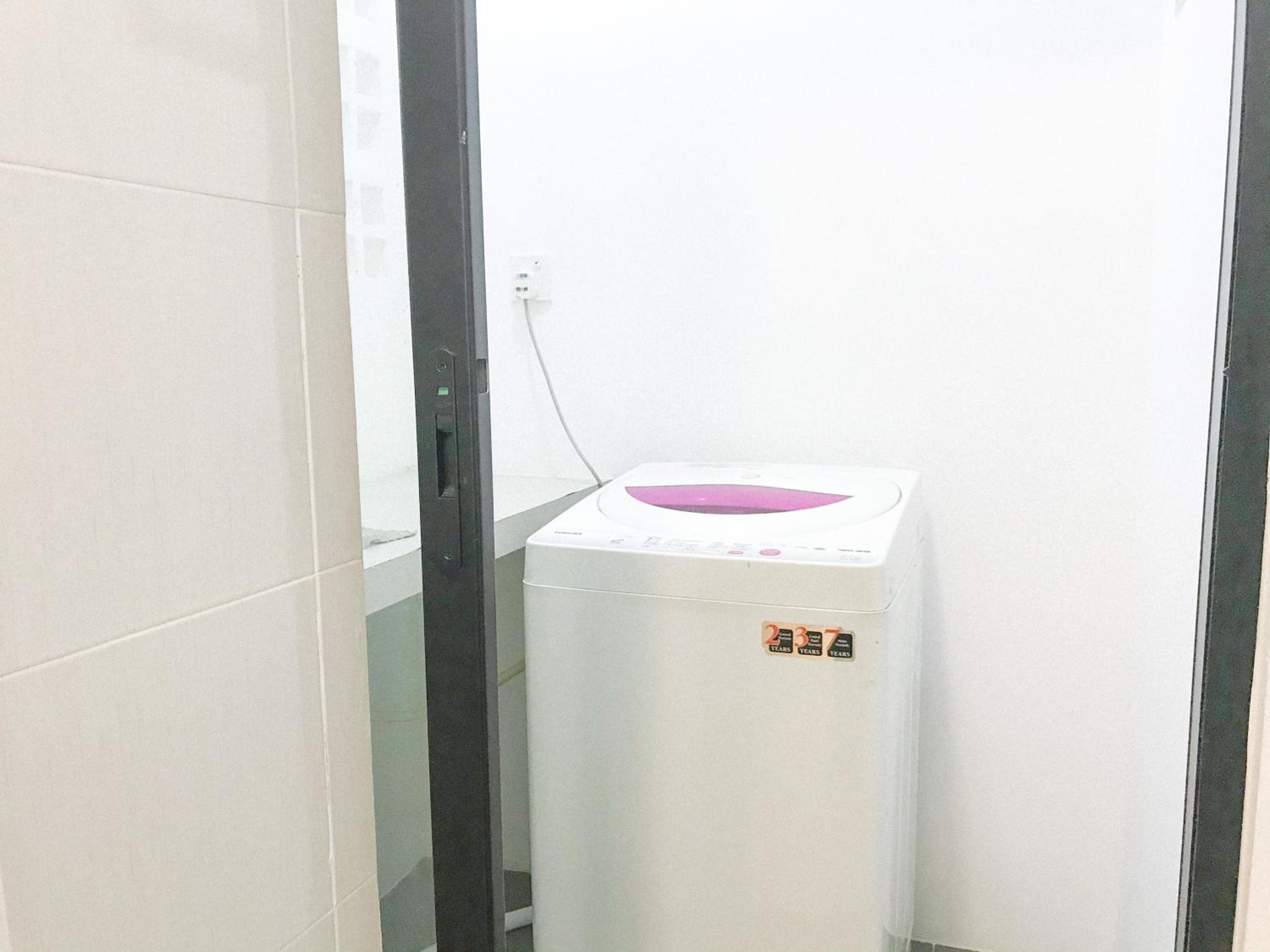Cozy 2 bedrooms 4 pax Menjalara Near Desa Park City