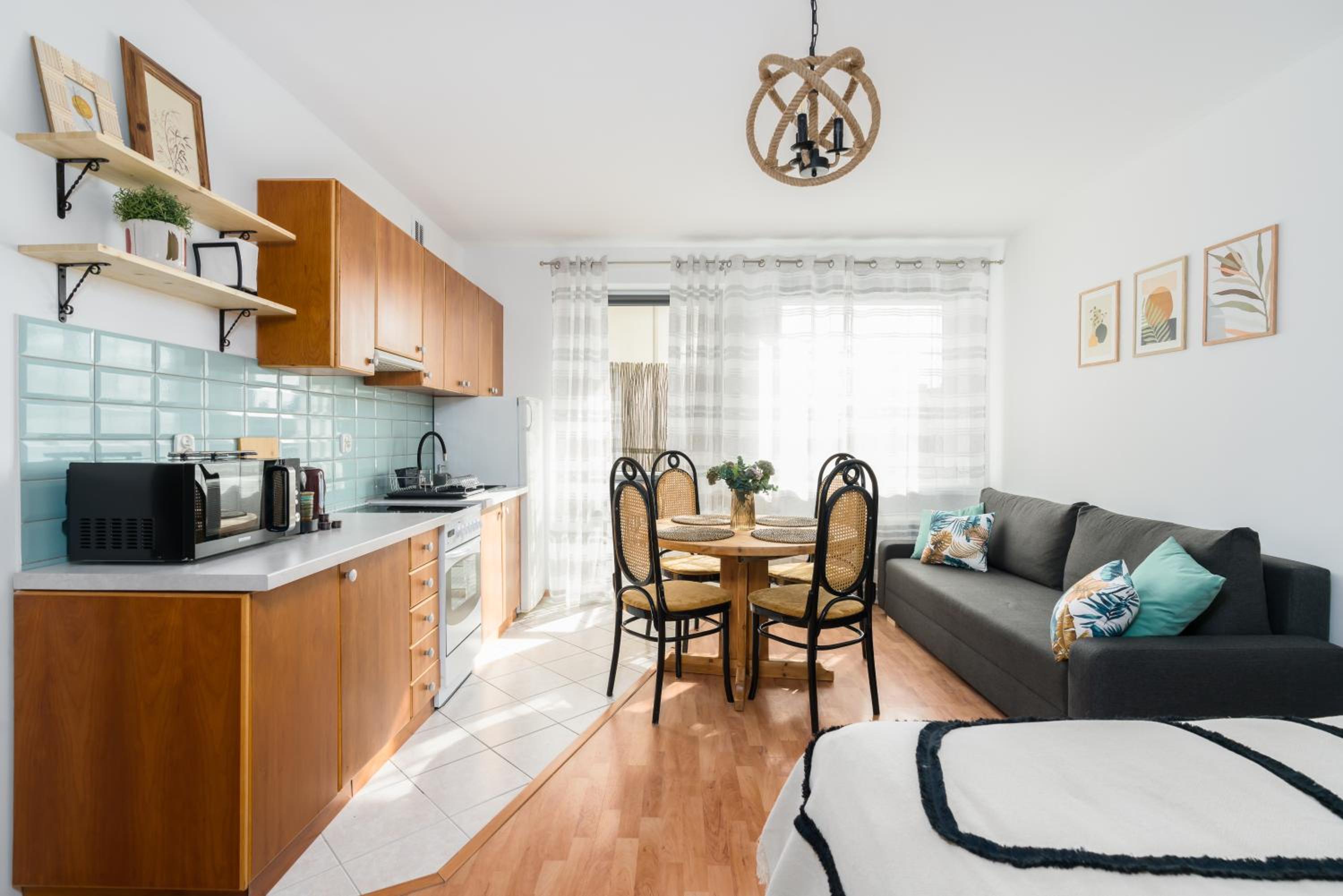 Sleepway Apartments -Boho Chic view 2