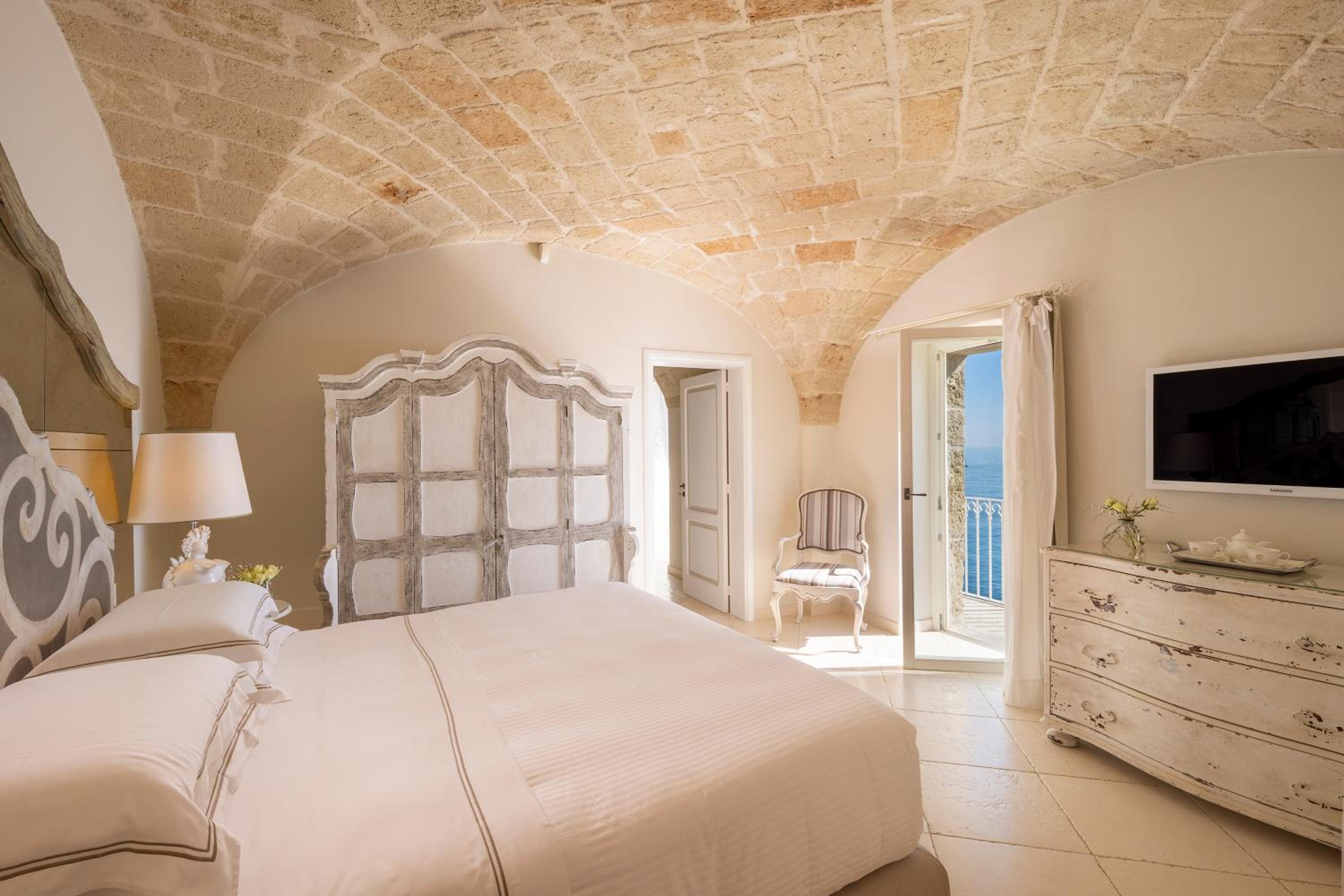 Hotel Don Ferrante en Monopoli — hotel room