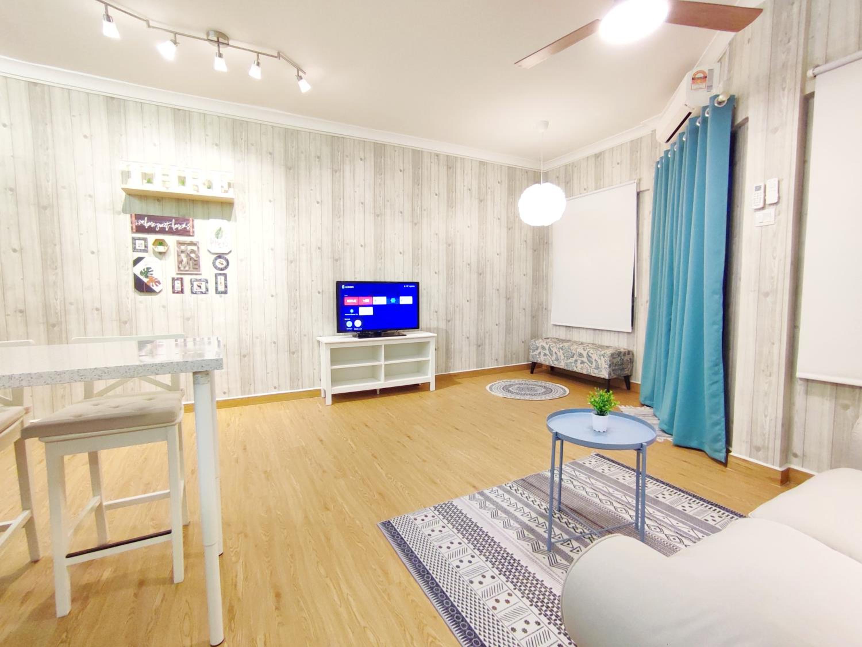 THRE @ Tiara desaru [Private Apartment with Beach] photo 5