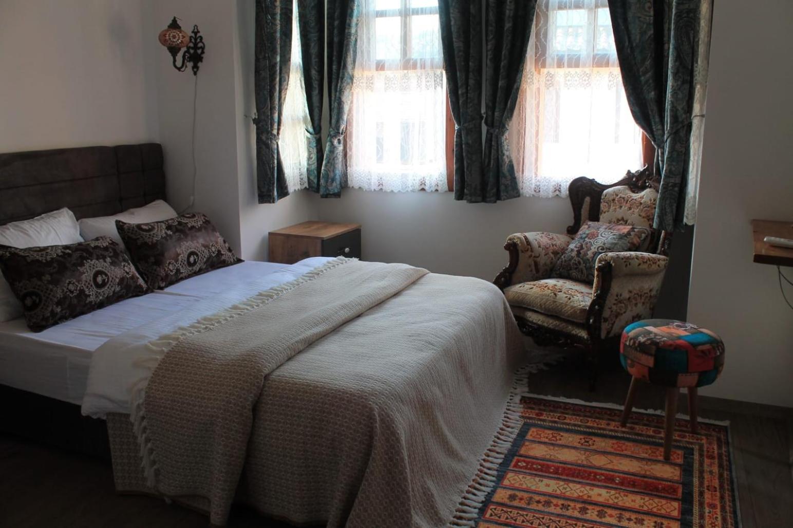 Leila old house