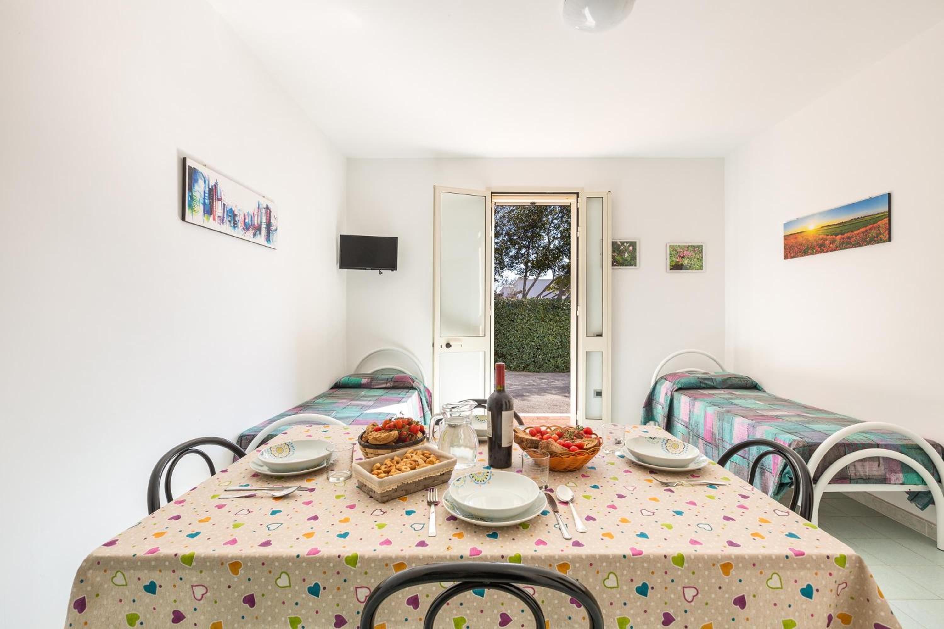 Zeus Apartments by BarbarHouse