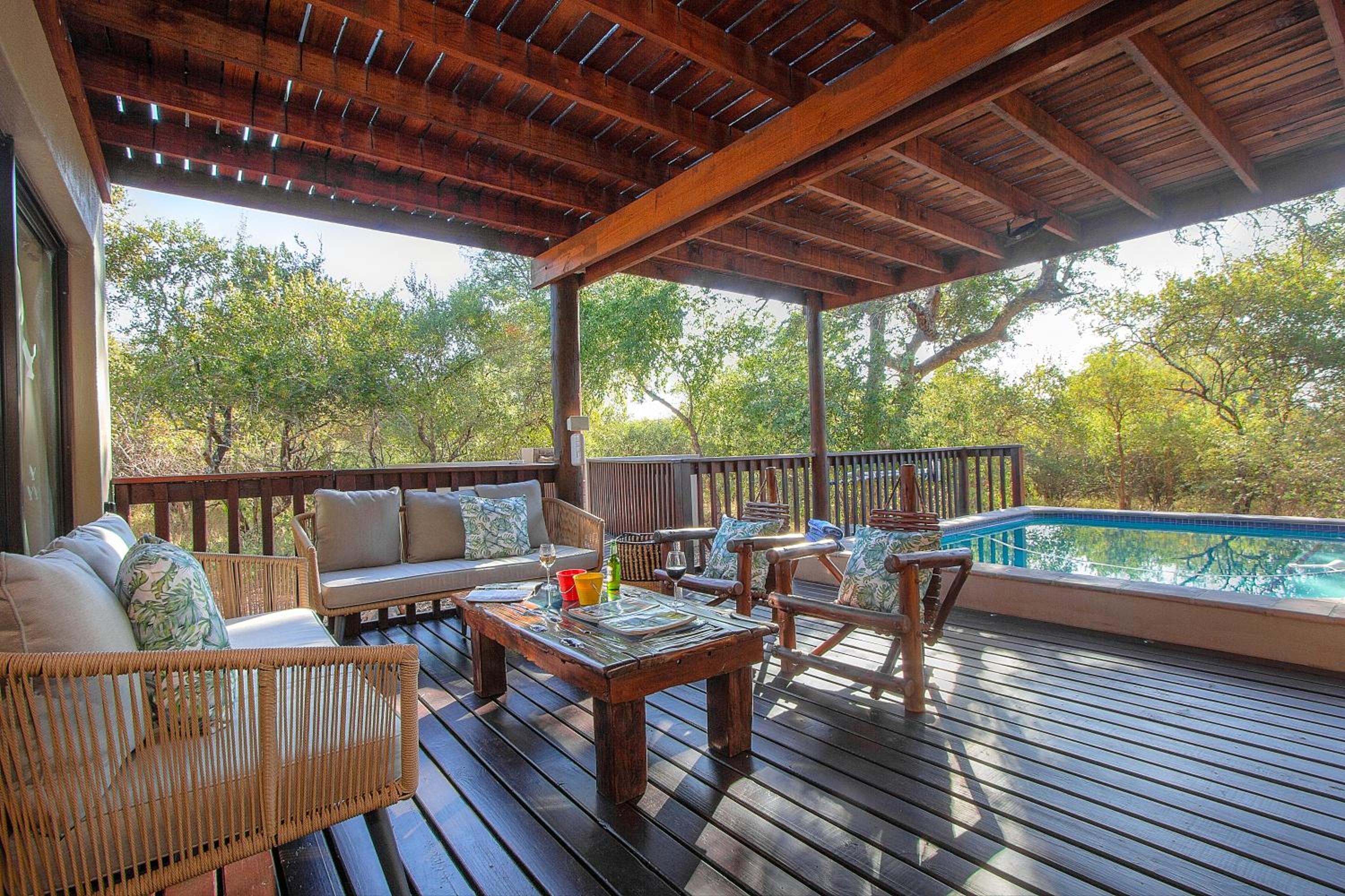 Call of the Fish Eagle Self-catering Holiday Home with solar view 4