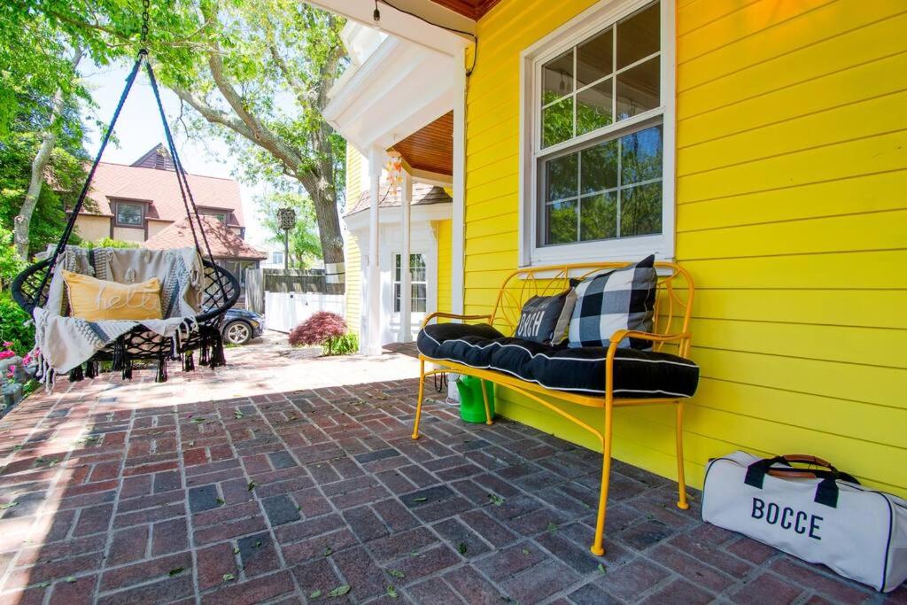 Wildwood Vacations - Gorgeous historic Victorian with 8 bedroom/4 baths - Property Image 1