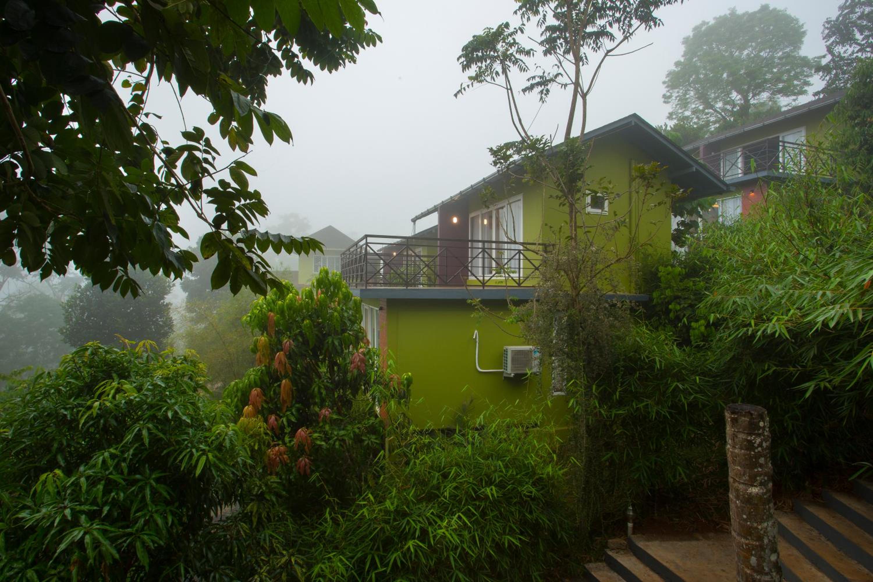 Amrezy Luxury Resort and Spa, Wayanad view 4