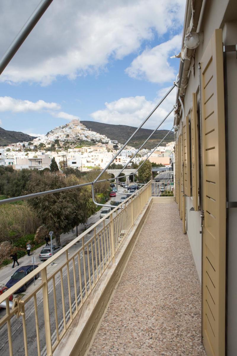 Dounavis Homes - The Ano Syros view view 5