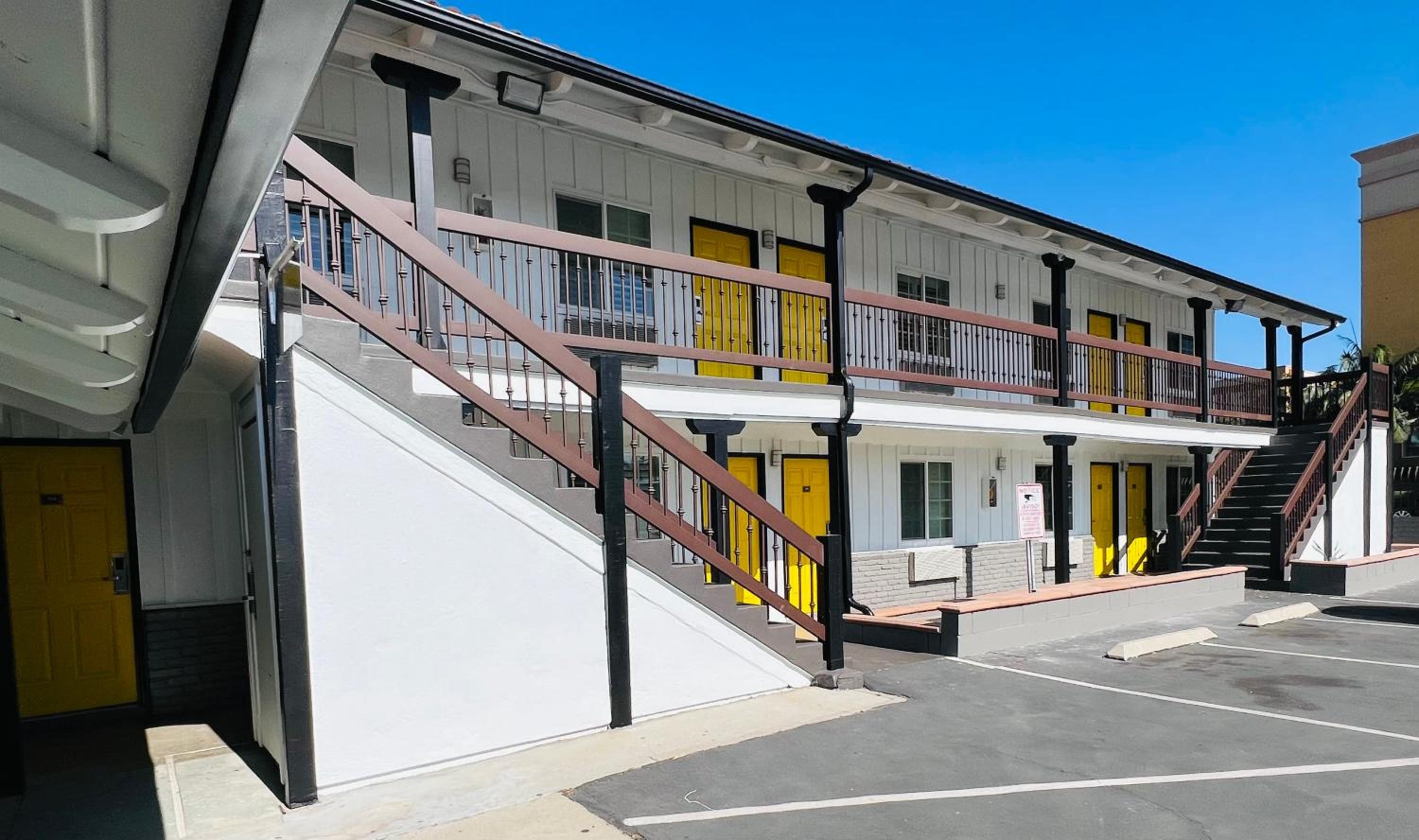 Escondido Inn