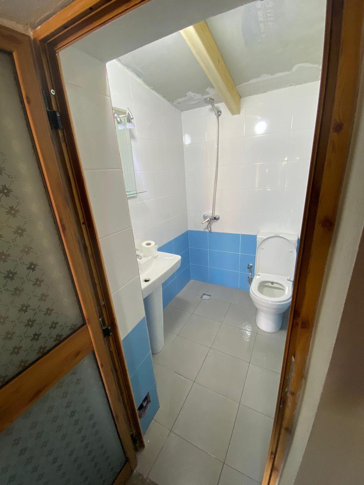 Windmill Shkodra Gesthouse Camping & Grill