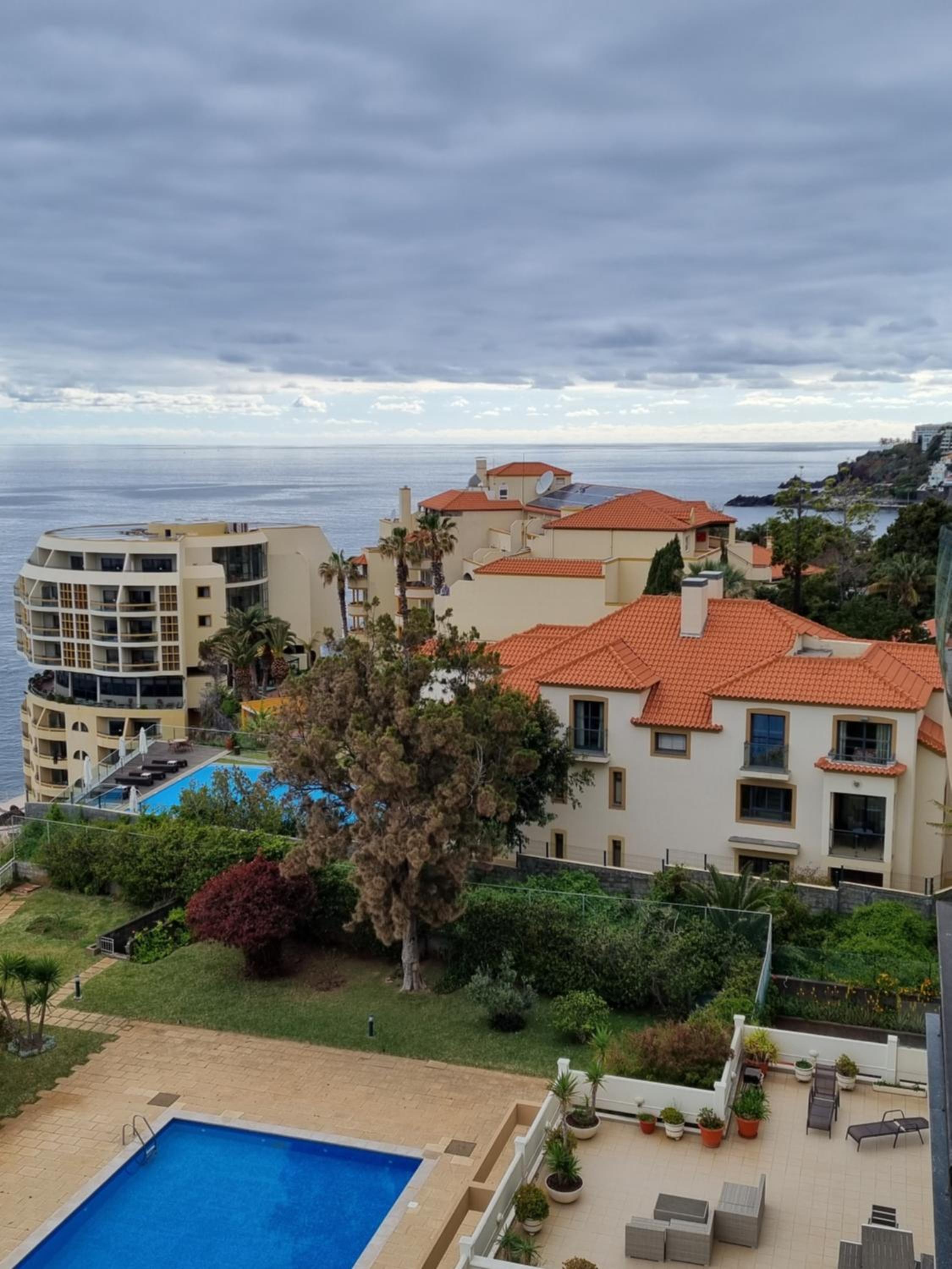Ocean at your feet! view 5