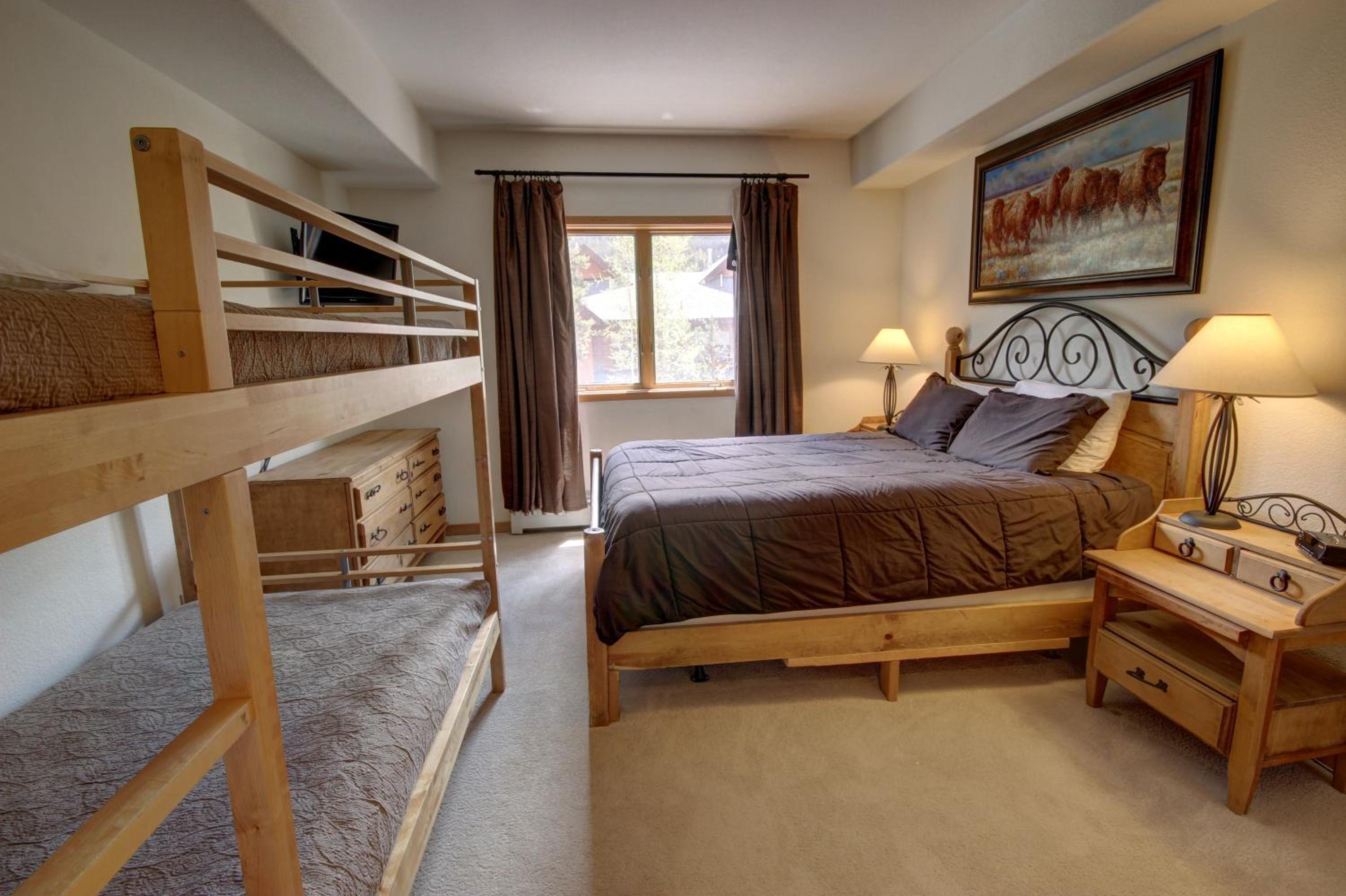 Gateway Lodge 5030 by SummitCove Lodging