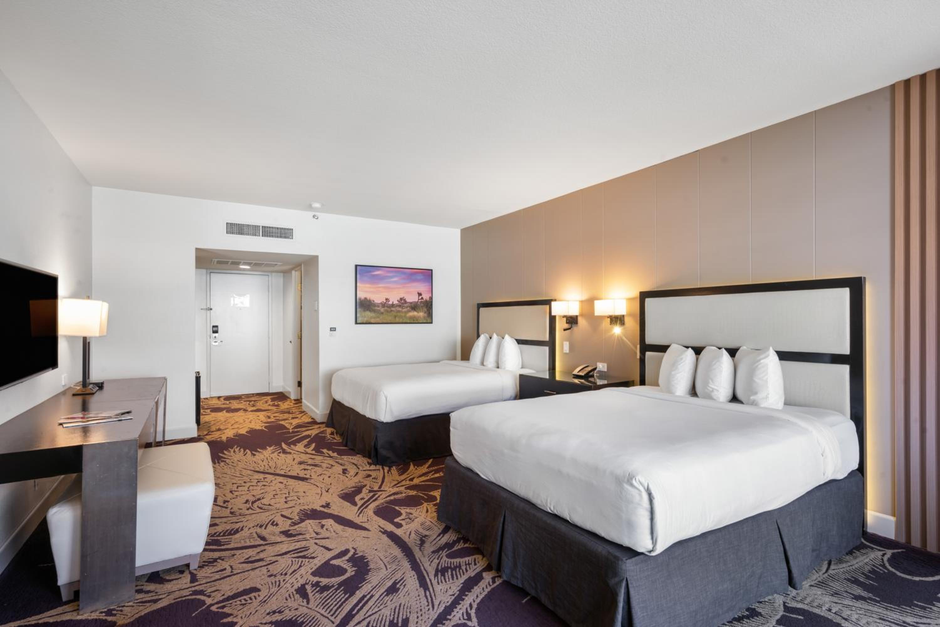 Palm Springs Vacations - Hotel Zoso - Property Image 10