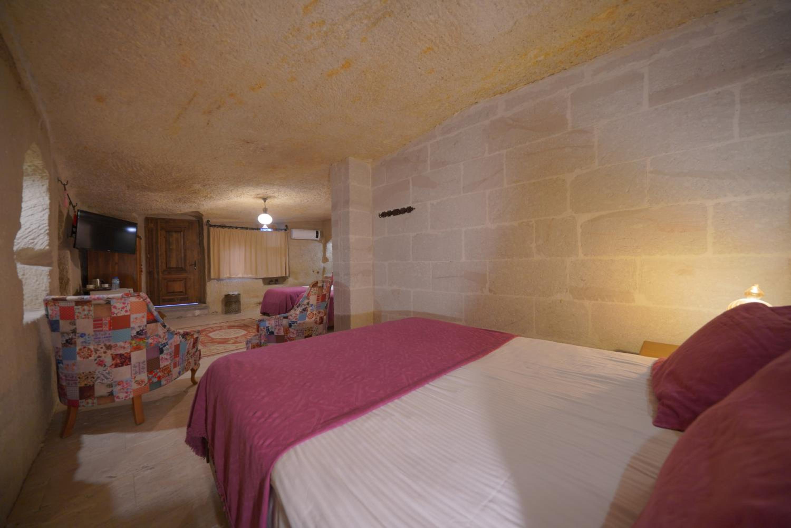 Salkım Cave House - Image 26