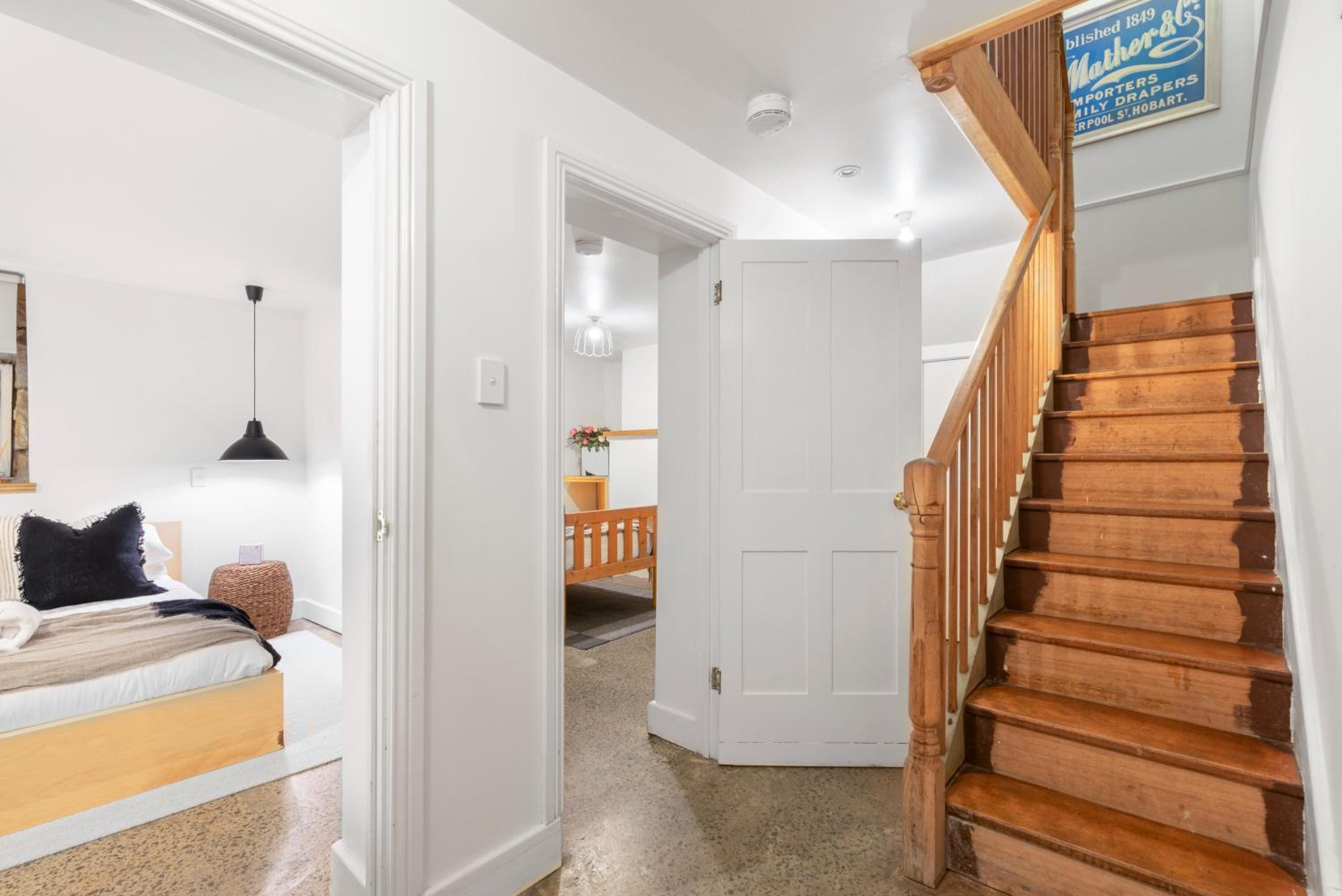 55 Davey Townhouse 1, Salamanca on your doorstep