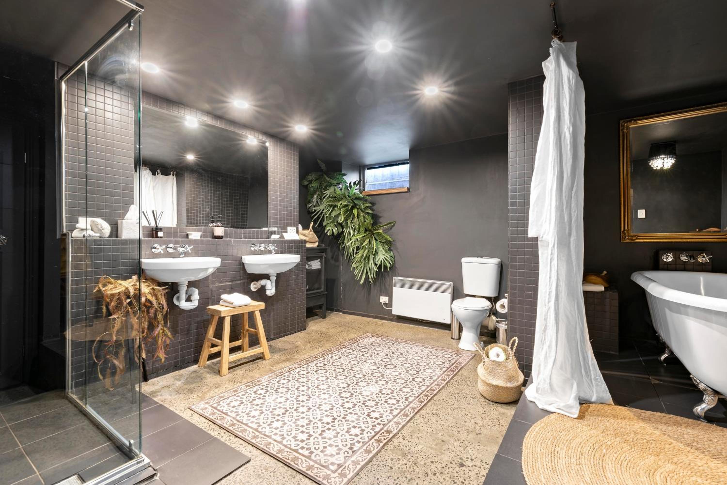 55 Davey Townhouse 1, Salamanca on your doorstep