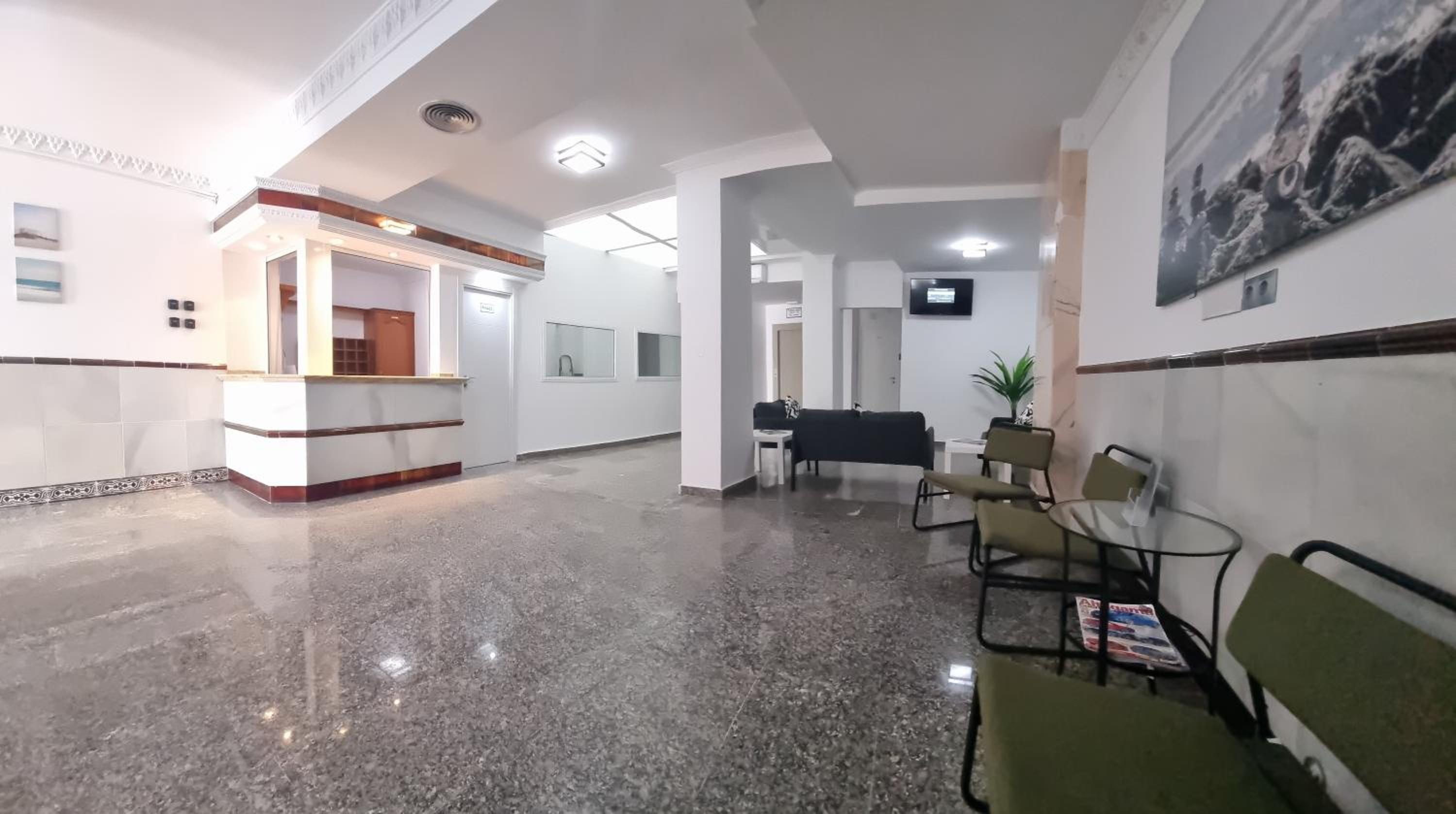 Hostal Nerjasol