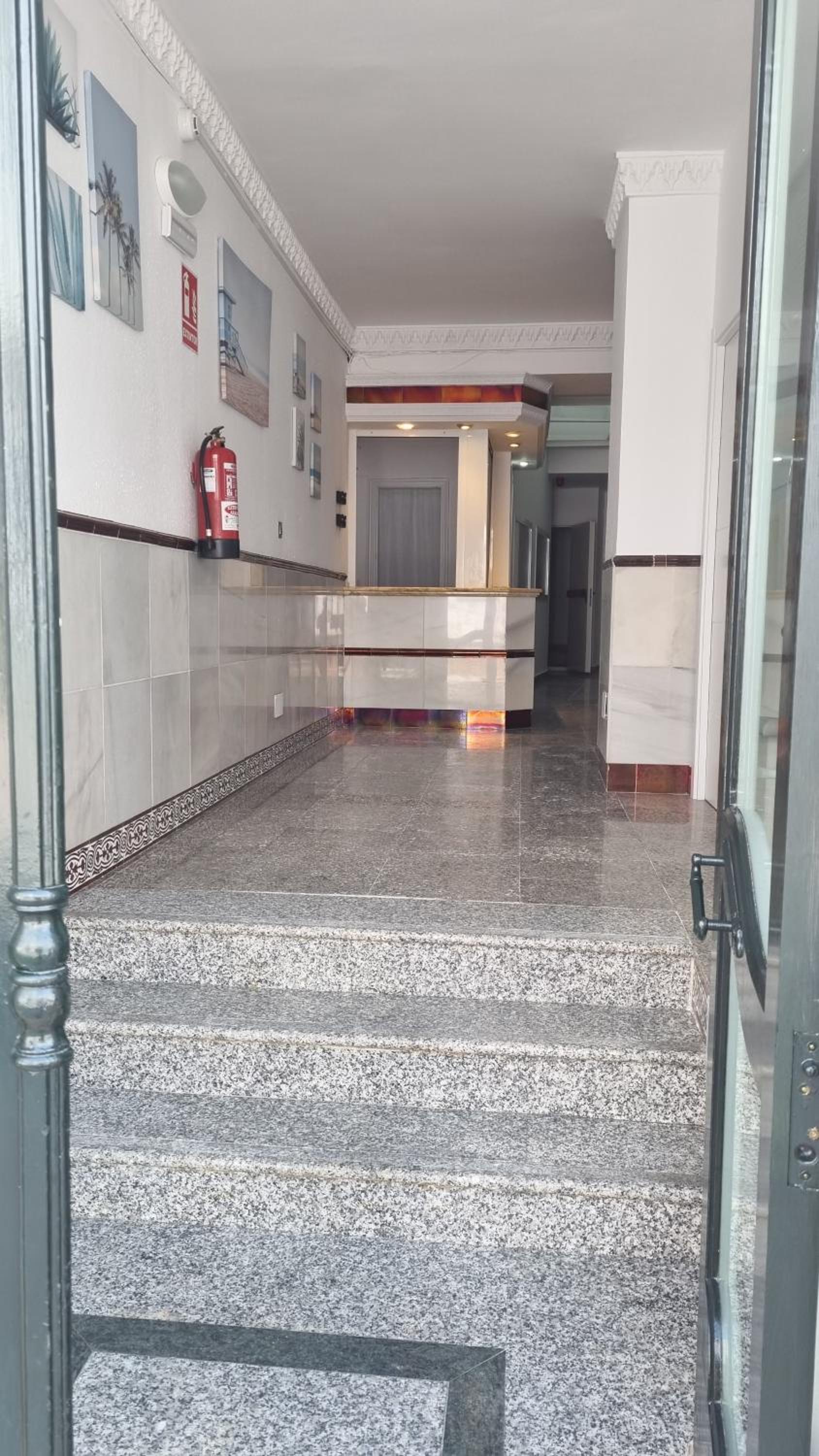 Hostal Nerjasol