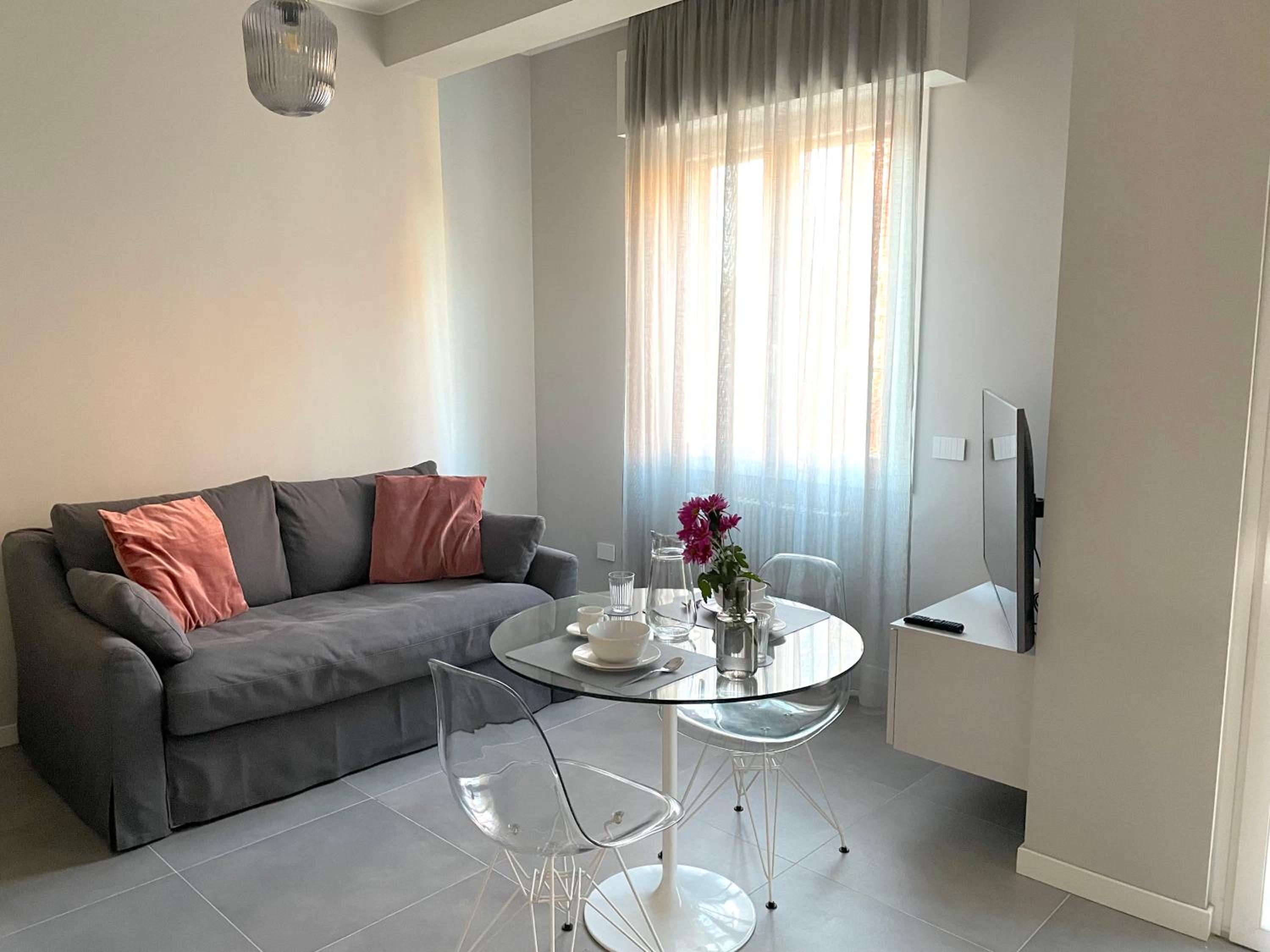 Domus Pyrus Apartments view 3