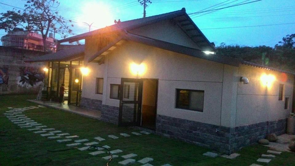 Yanyu Xihu Villa view 5