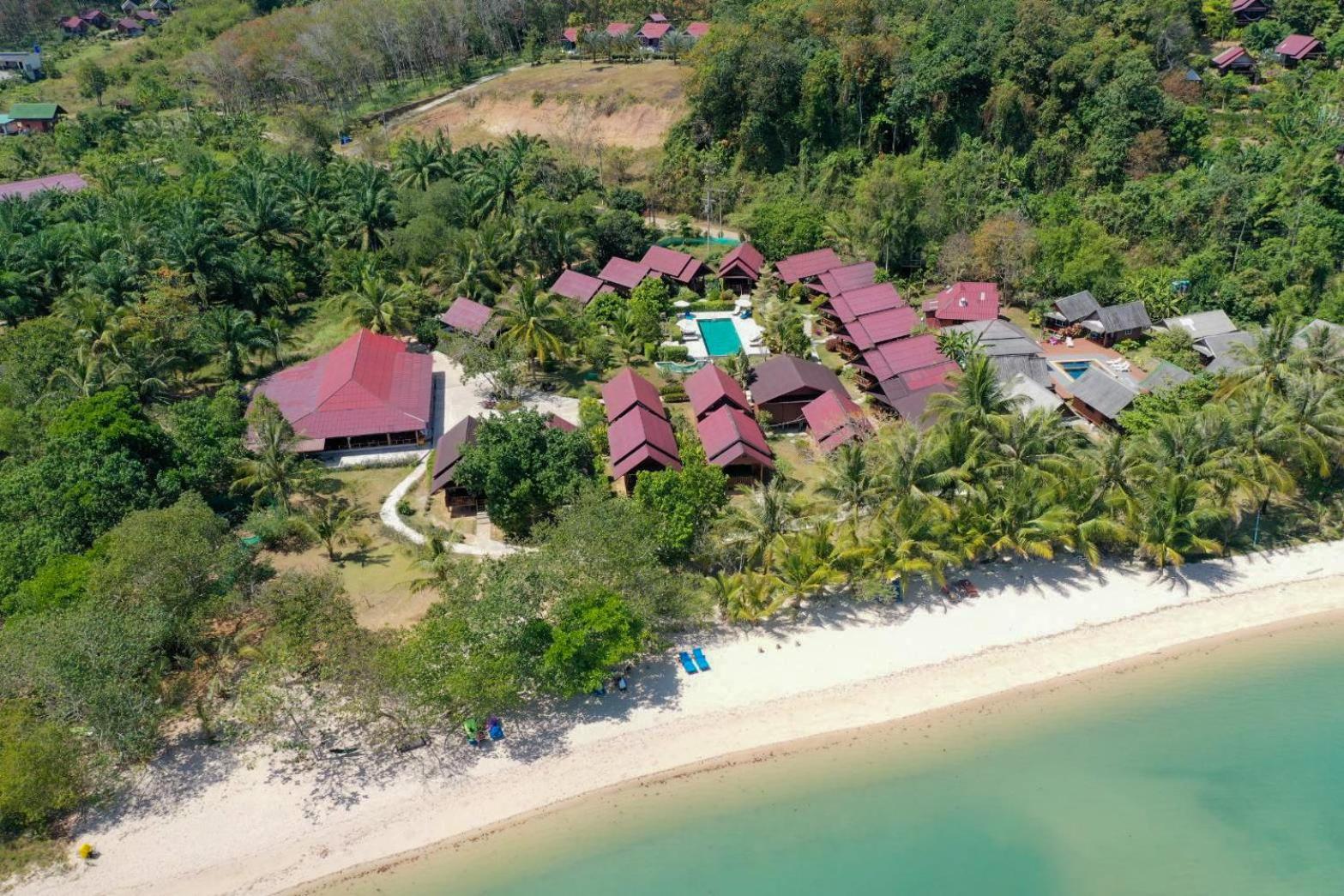 Hotel Koh Yao Seaview Bungalow - Image 1