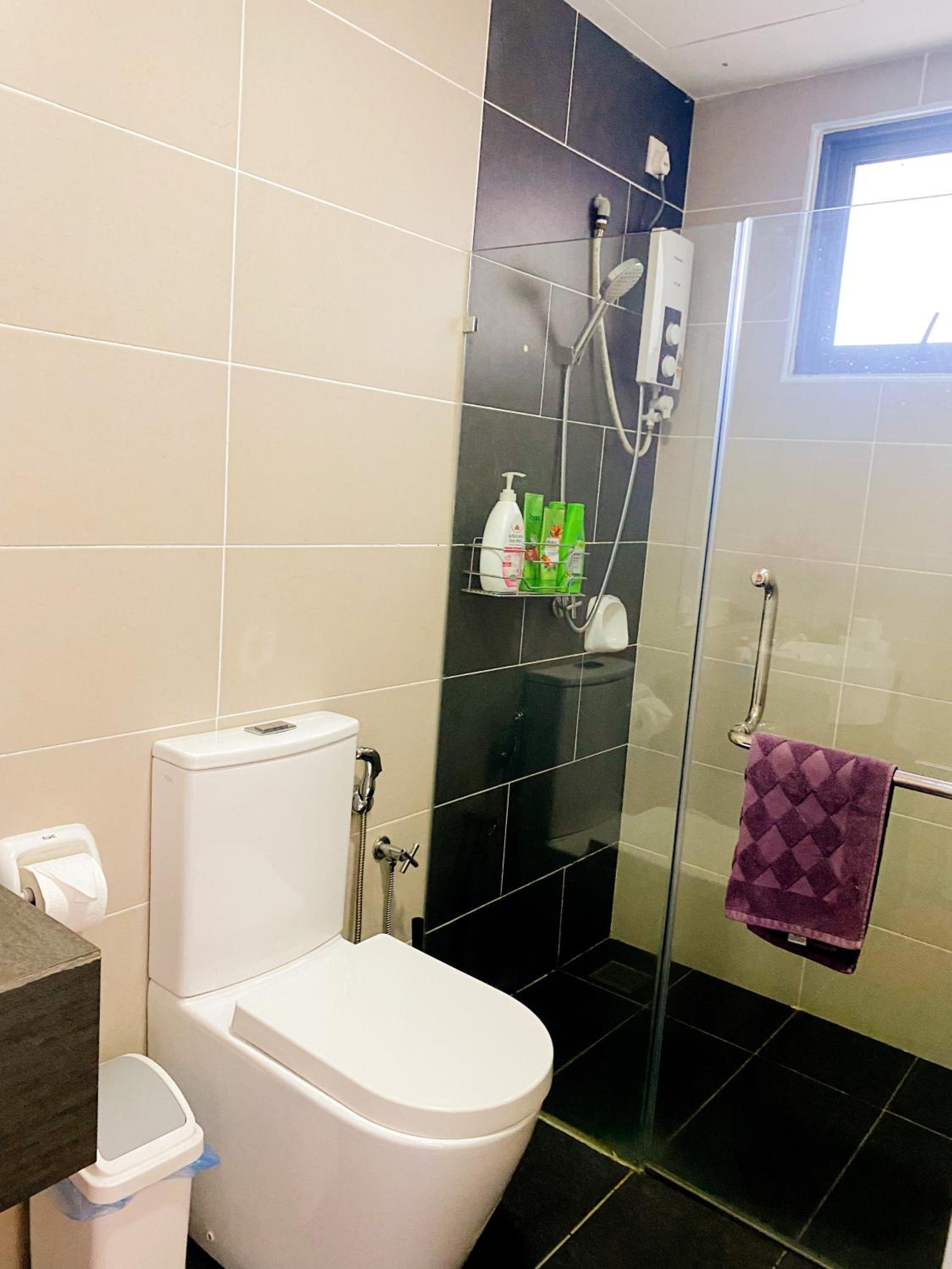 The Luxe @ EvoSoho Suites