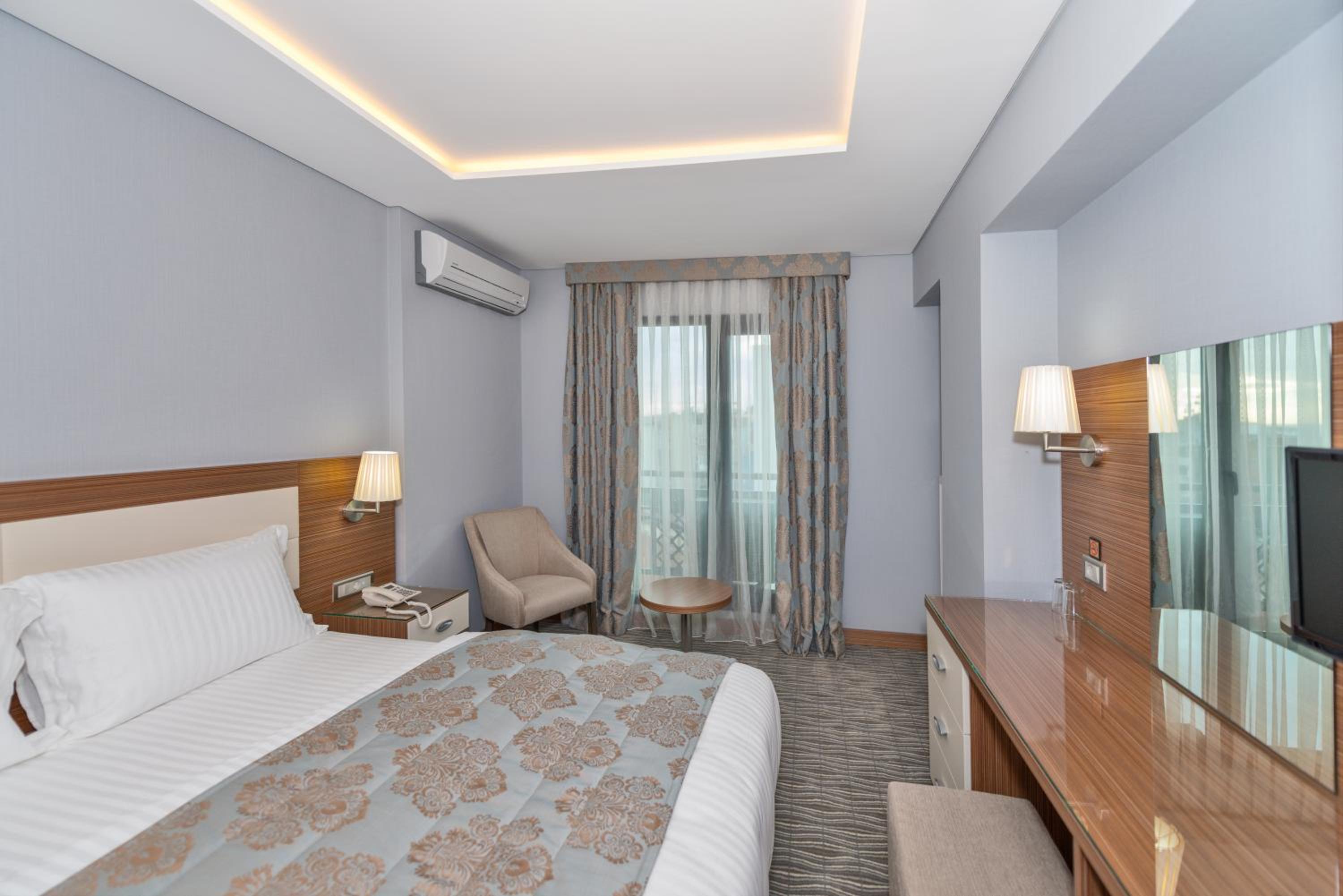 Floransa City Hotel - Image 14