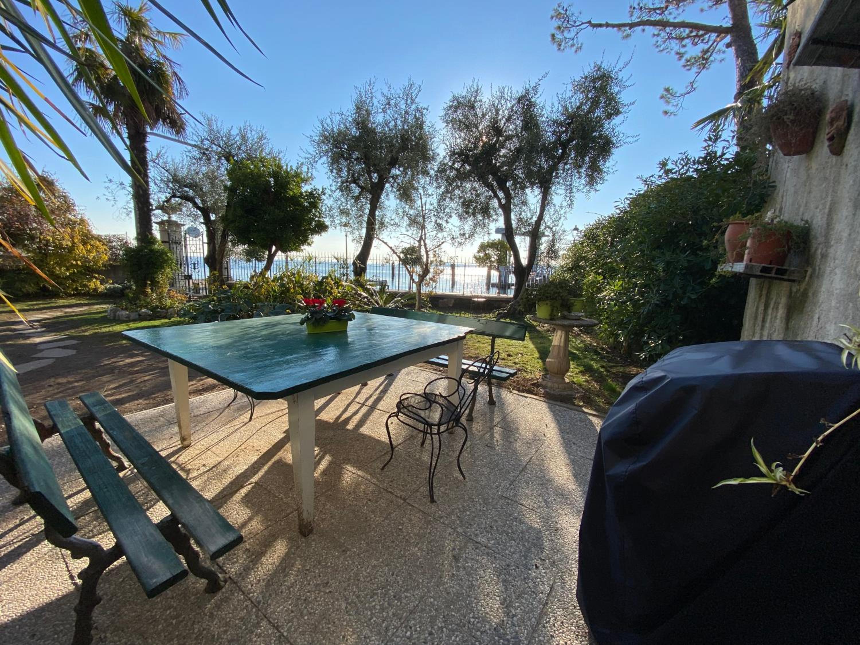 Casa vacanze Gabbianella villa con giardino lungolago Maderno photo 2