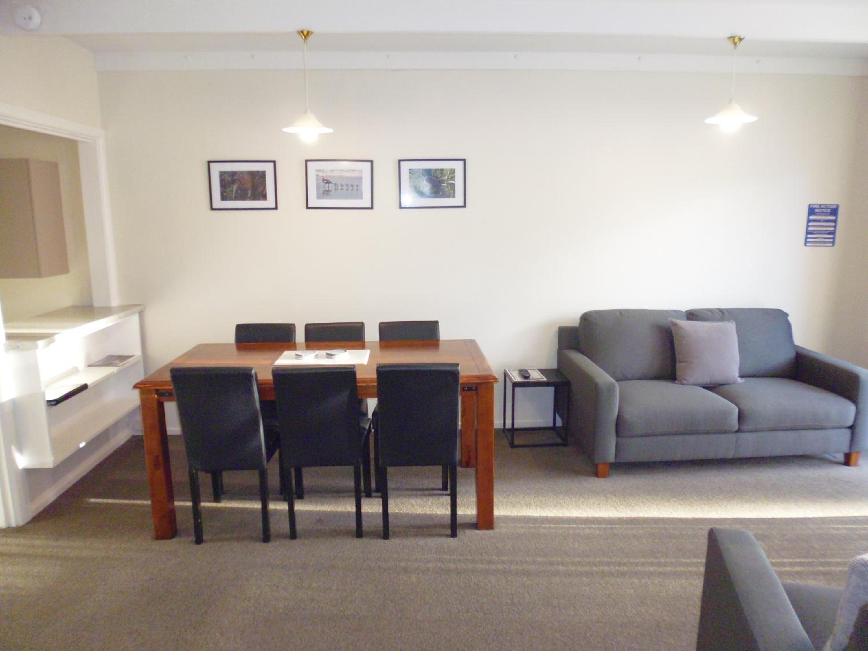 Spa Lodge Motel