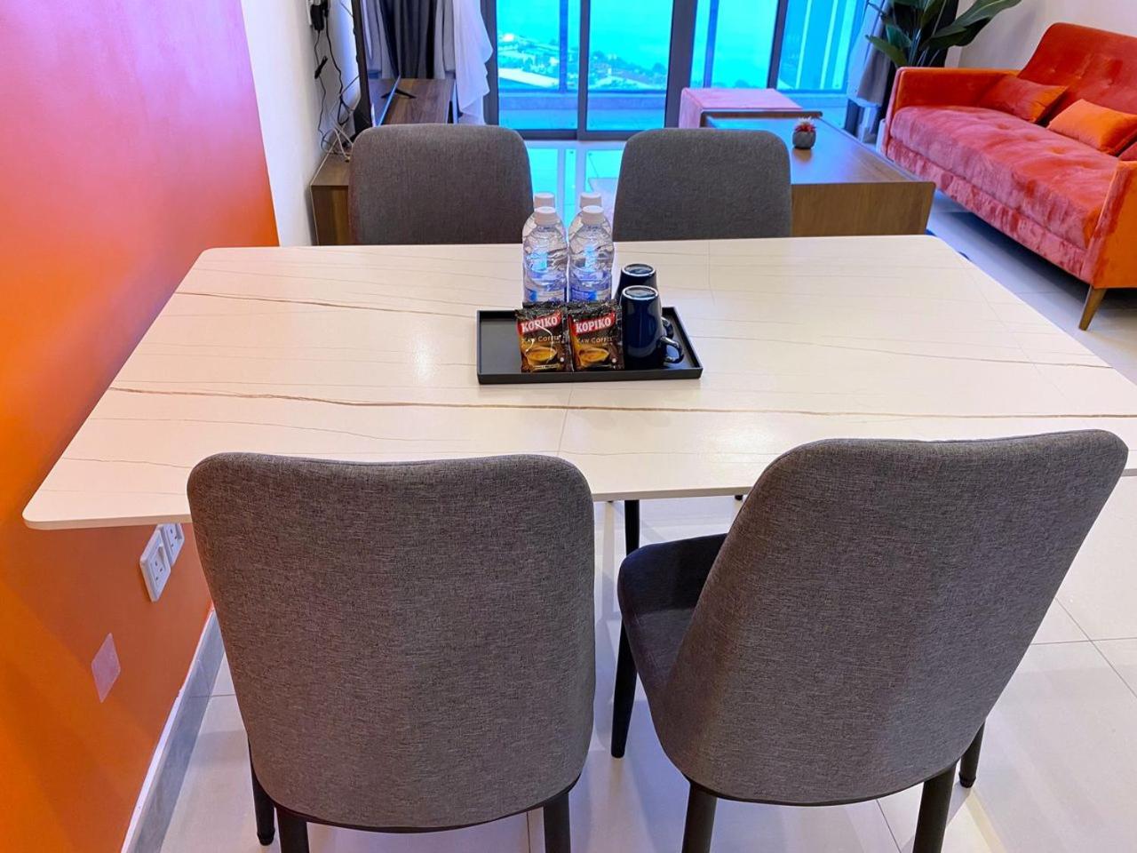 R&F Princess Cove JB Apartment Suites By SC Homestay