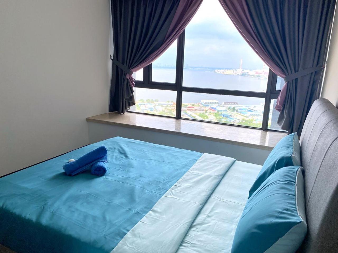 R&F Princess Cove JB Apartment Suites By SC Homestay