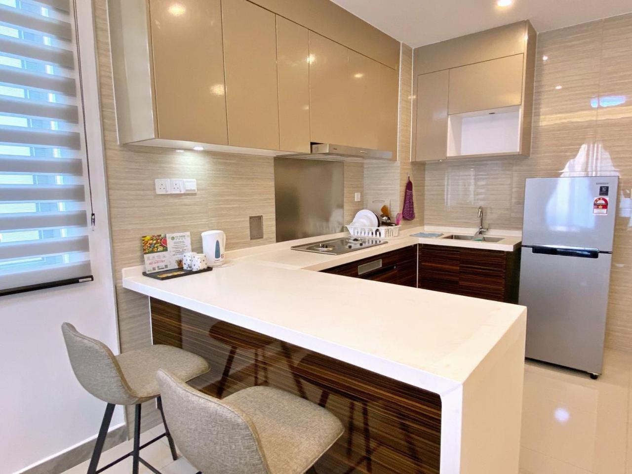 R&F Princess Cove JB Apartment Suites By SC Homestay