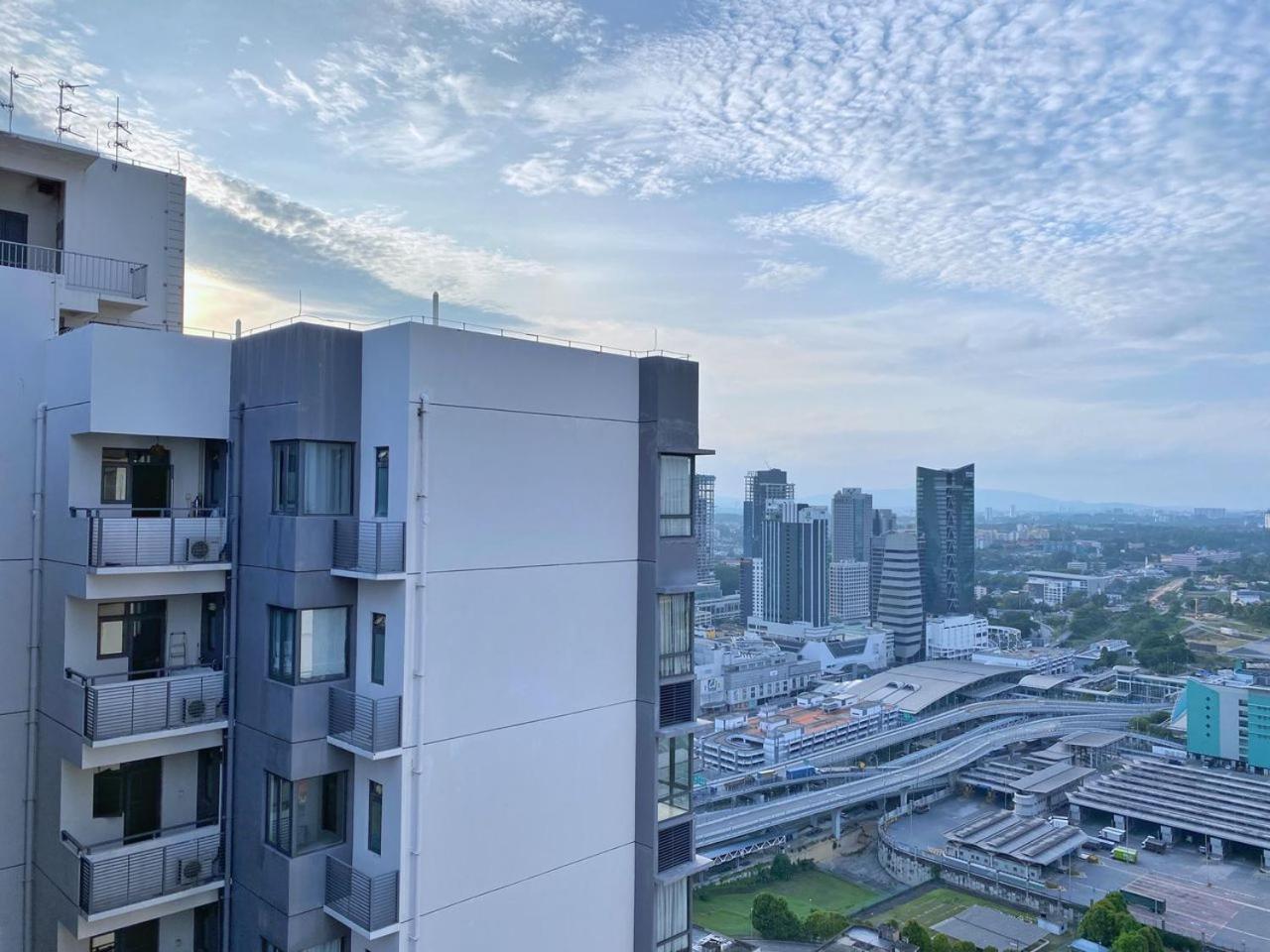 R&F Princess Cove JB Apartment Suites By SC Homestay