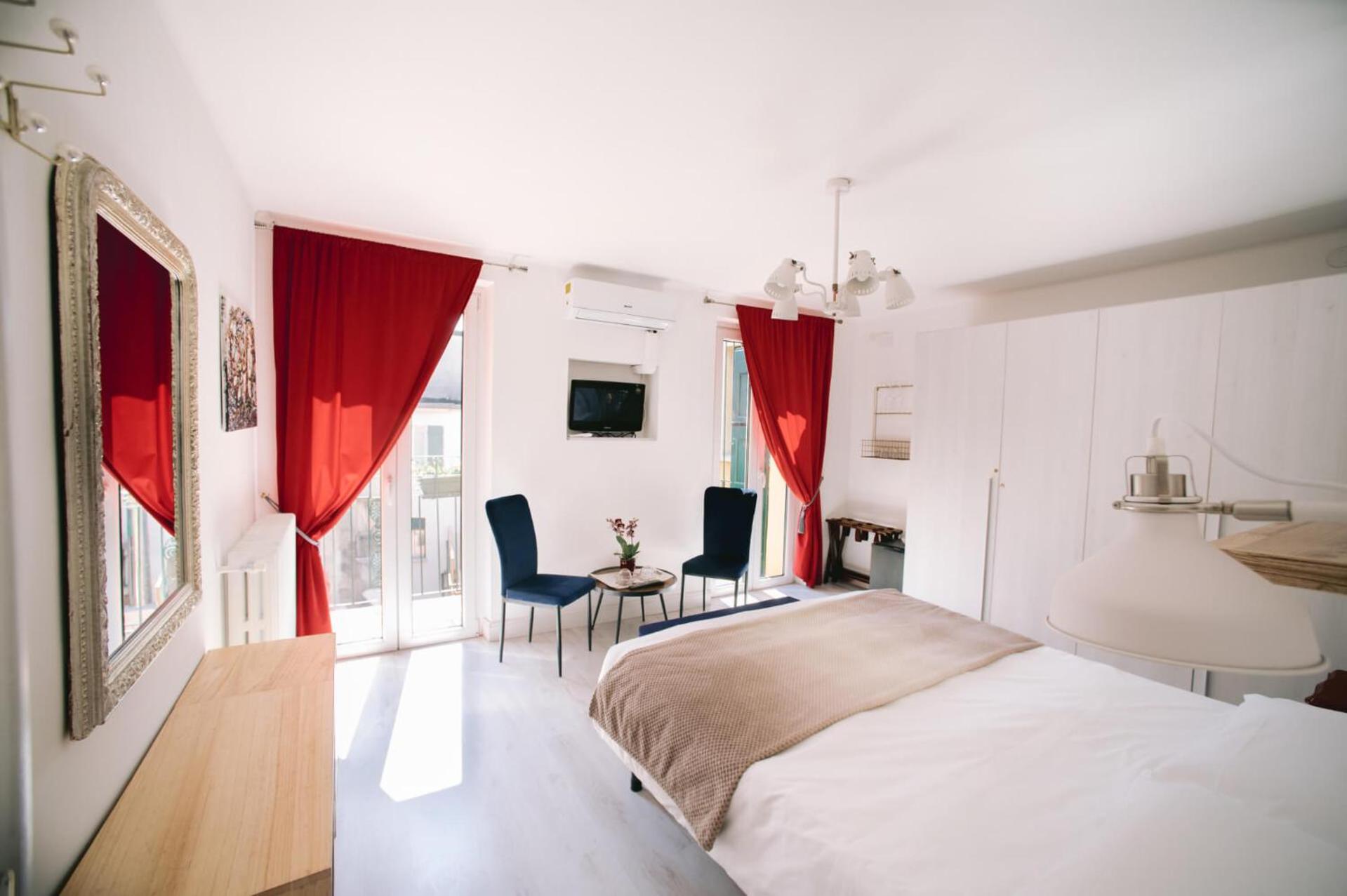 Casa Cavour Garda view 4