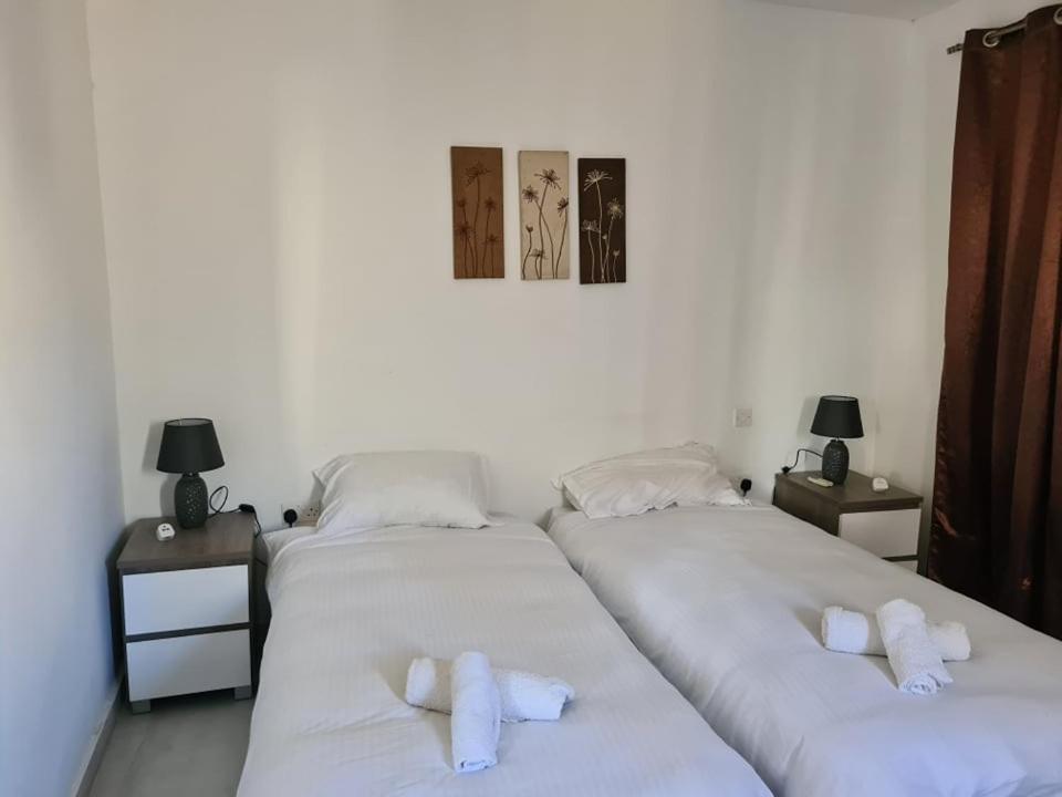 St Julians Central 2 Bedroom Apartment photo 5
