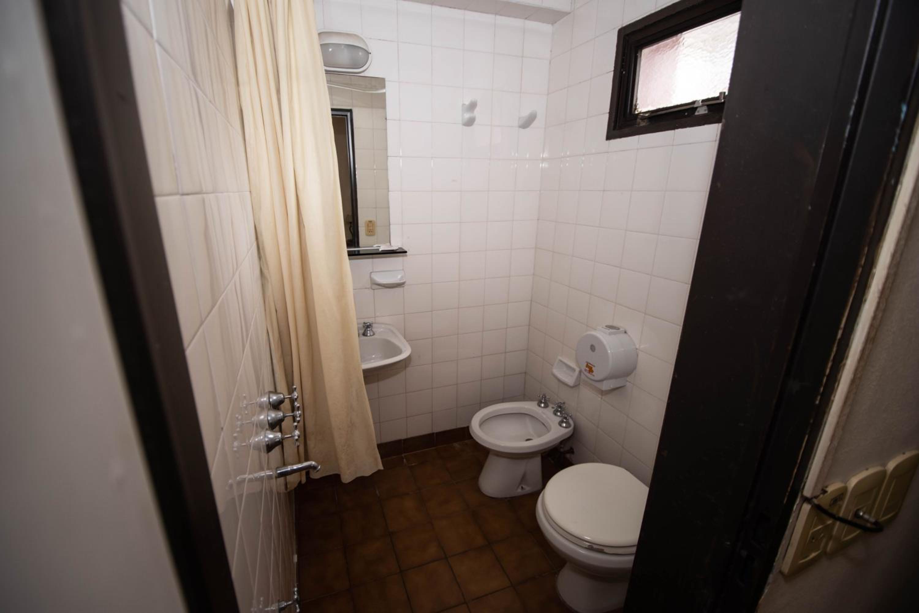 Cinerama Hostel