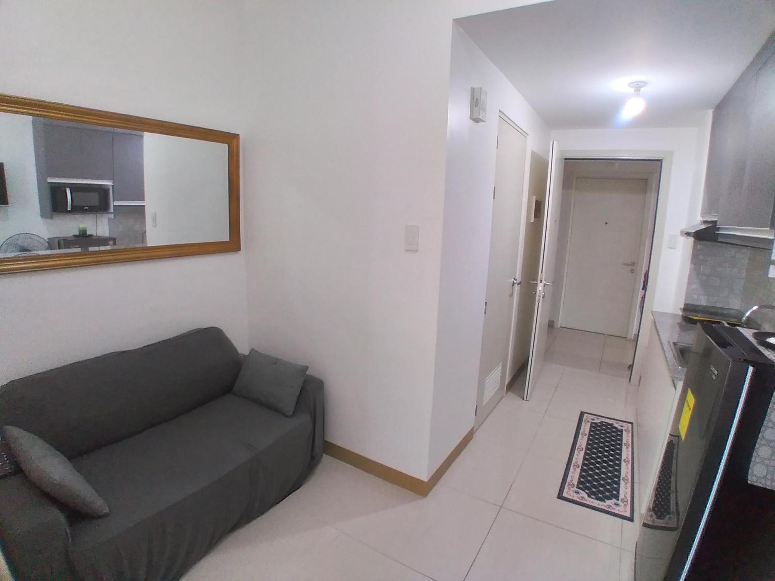 SM South Residences, 1 bedroom with balcony. view 4