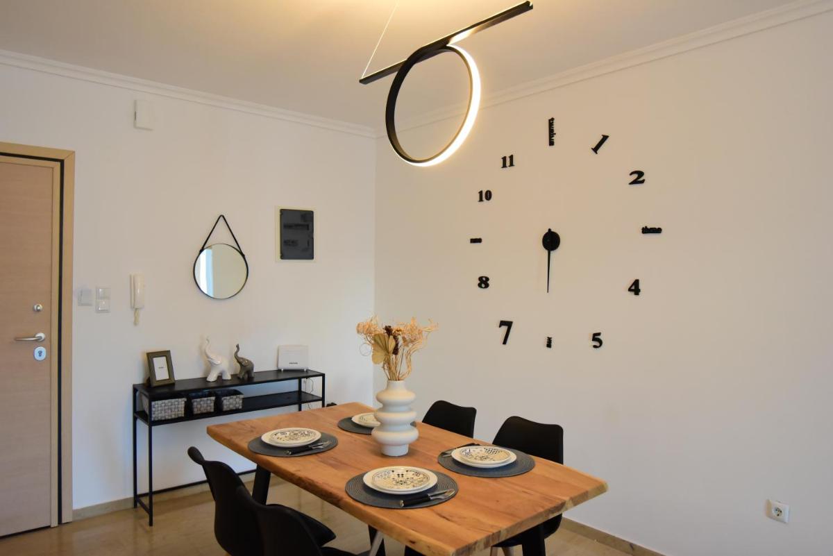 Urban Kalamitsa Beach Apartment view 4