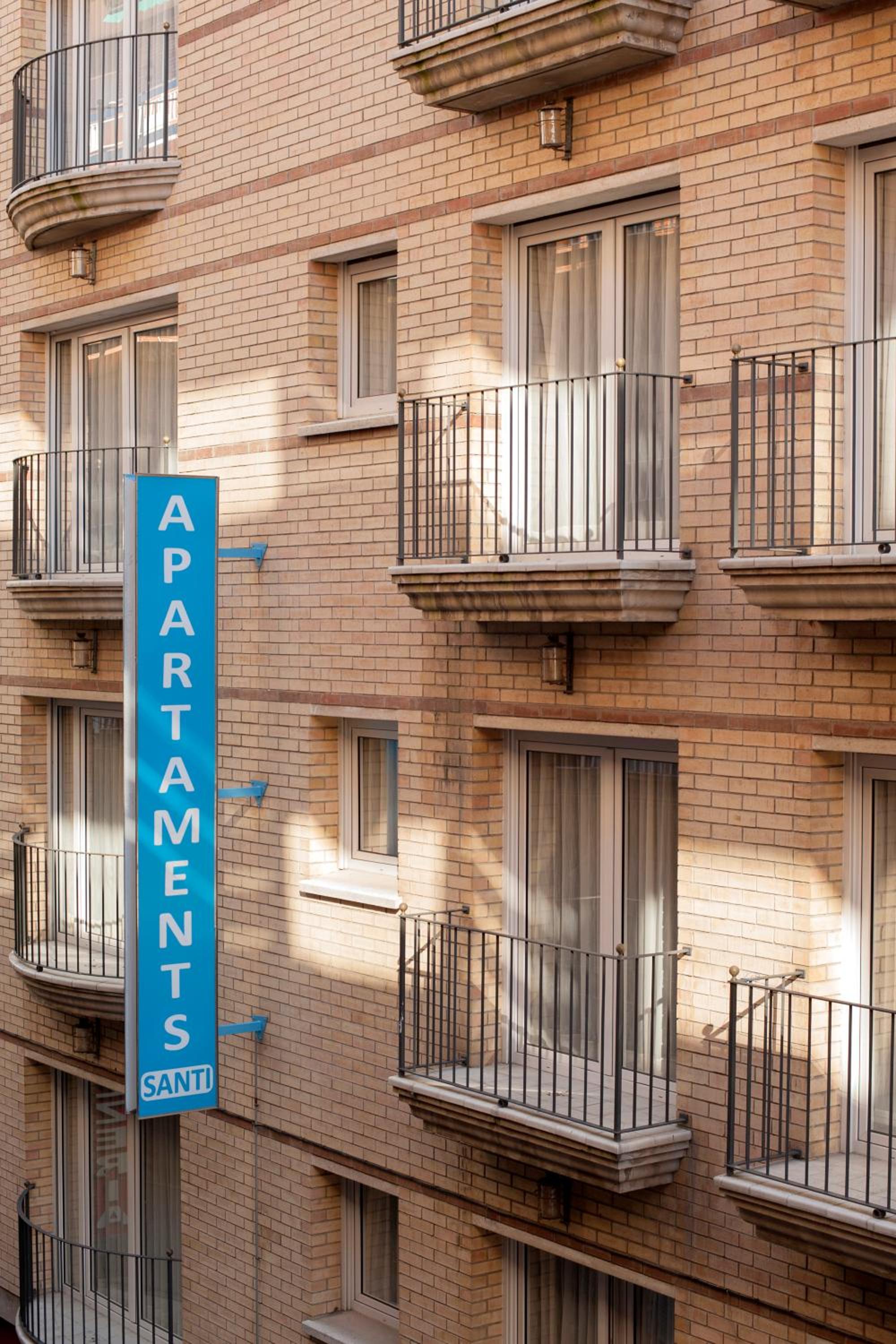 Apartamentos Santi