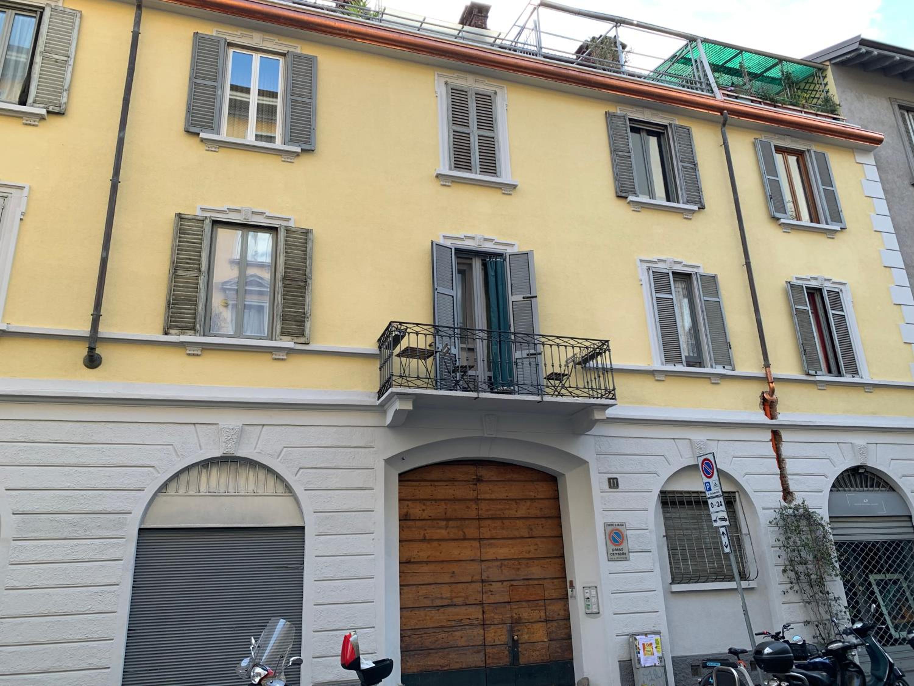 Bilocale di Ringhiera in Corso Como/Garibaldi