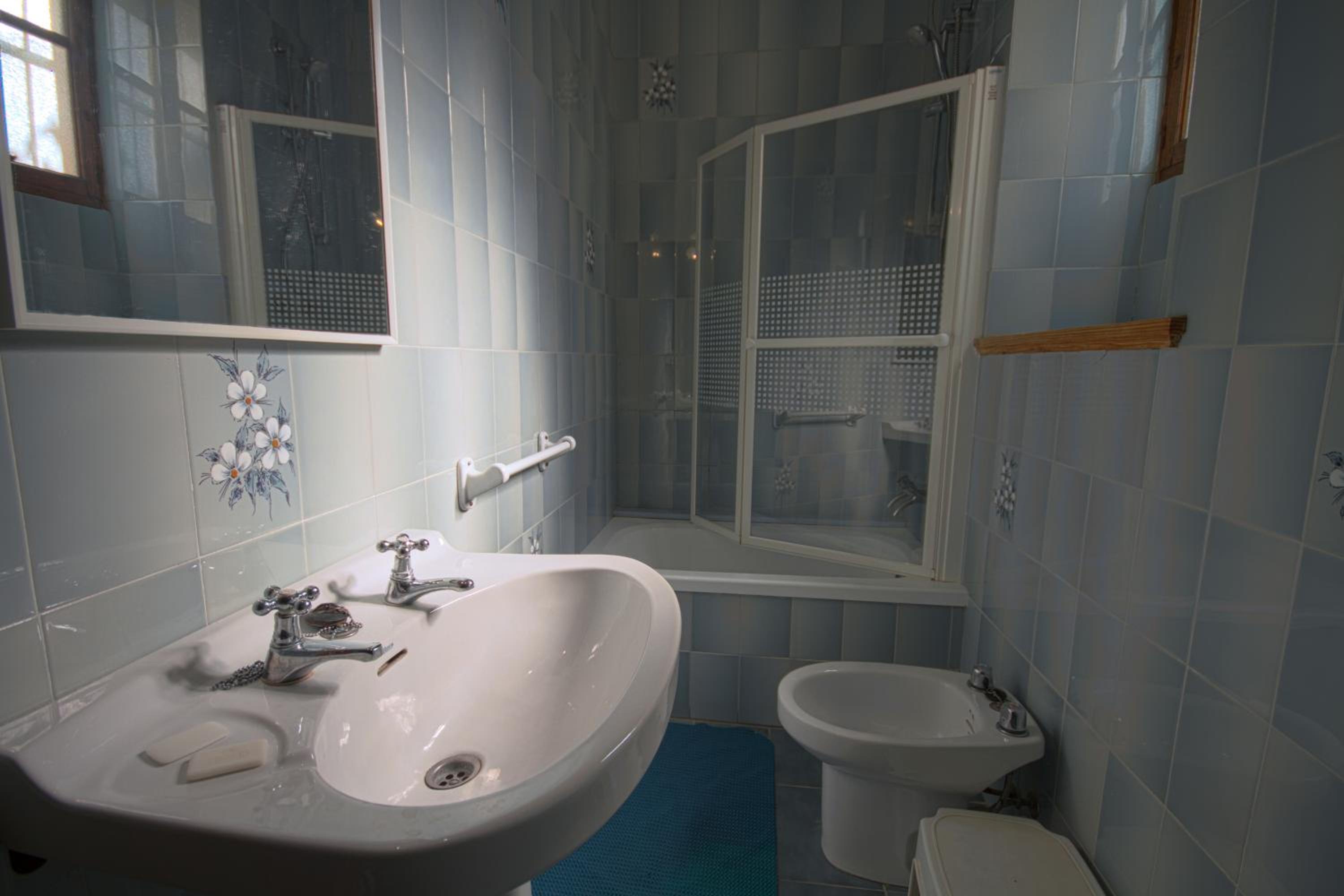 Hostal Miramar view 5