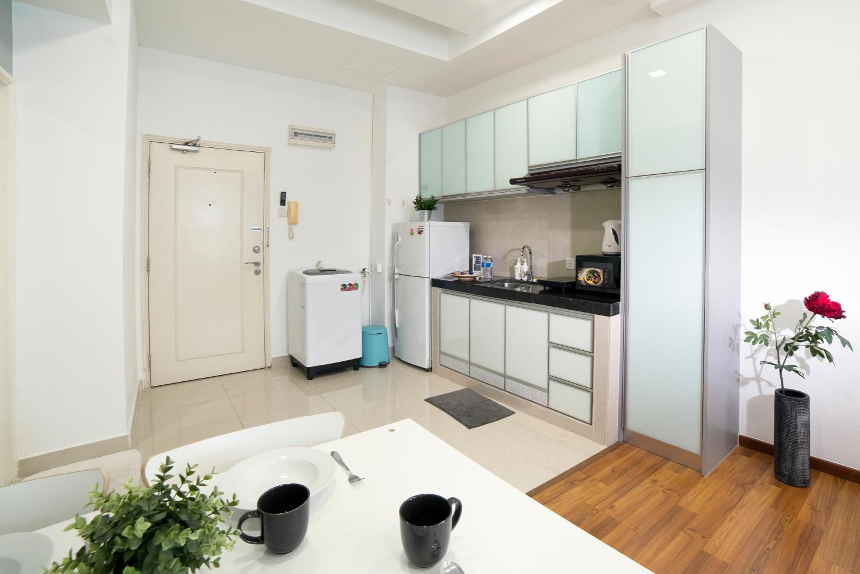 Parkview Service Apartments