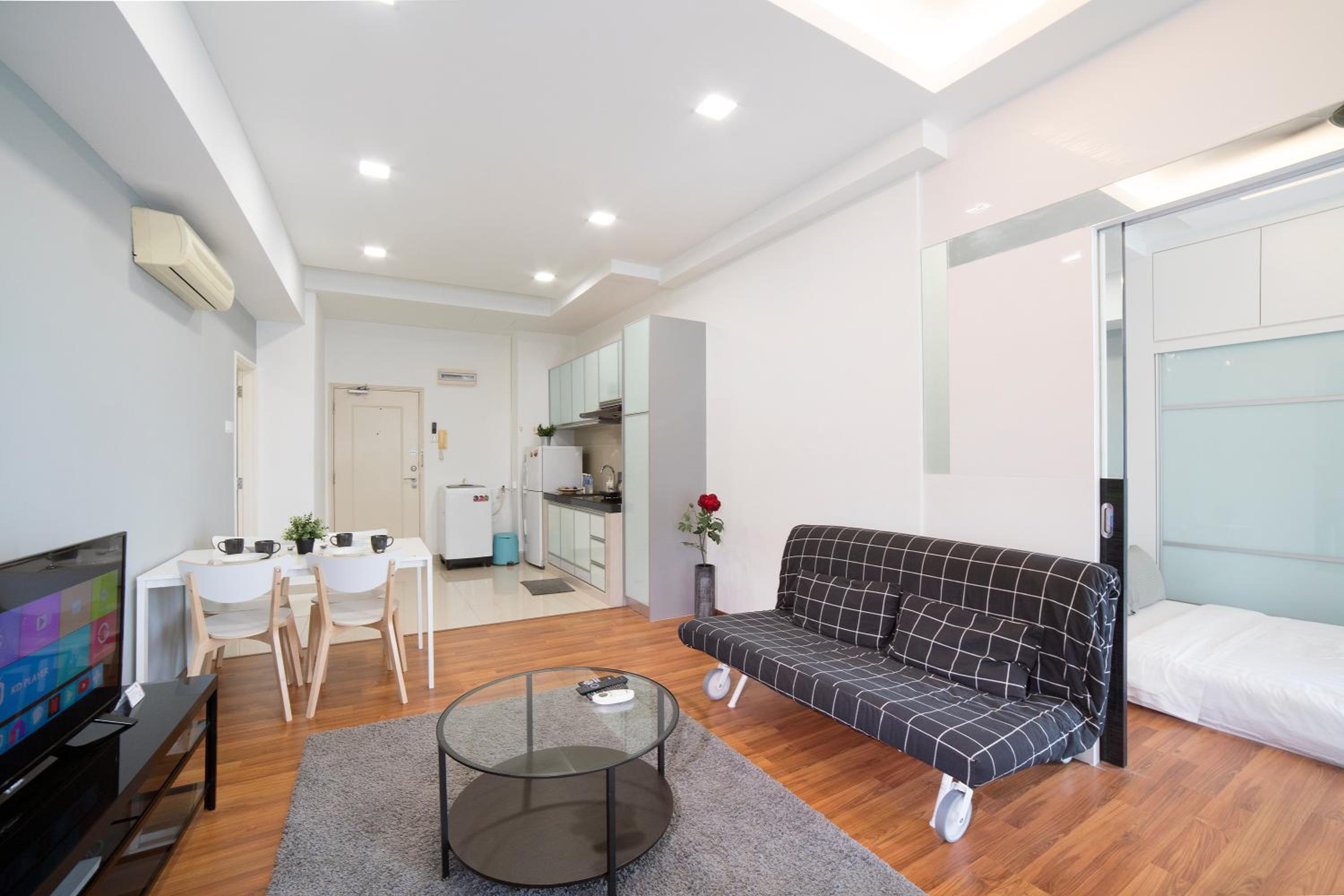 Parkview Service Apartments